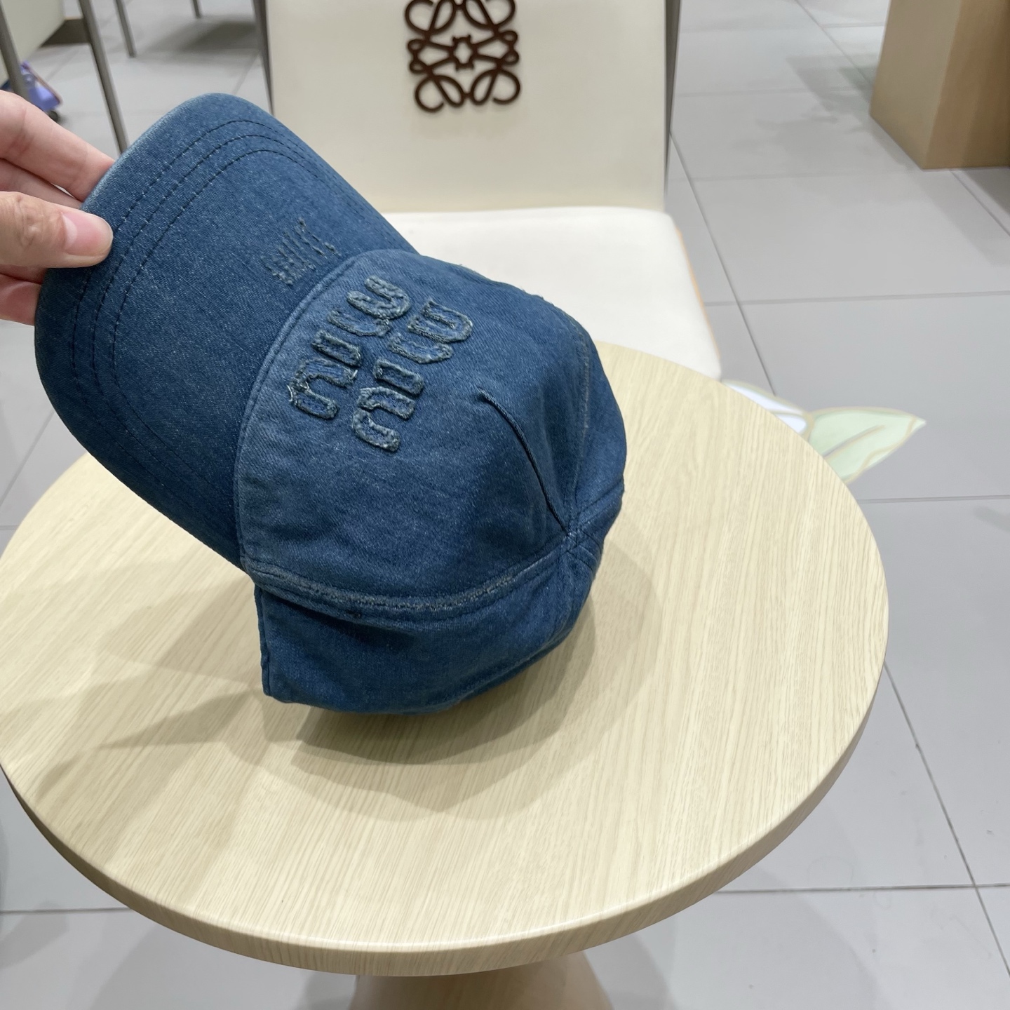   【Miumiu缪缪】新款牛仔订单款刺绣棒球帽🧢大牌款超好搭配，赶紧入手！