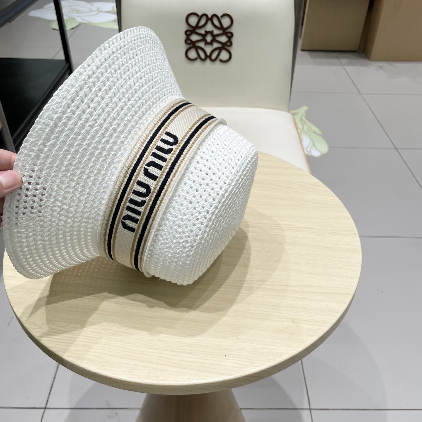  miumiu缪缪新款水桶遮阳帽，遮阳草帽，头围57cm