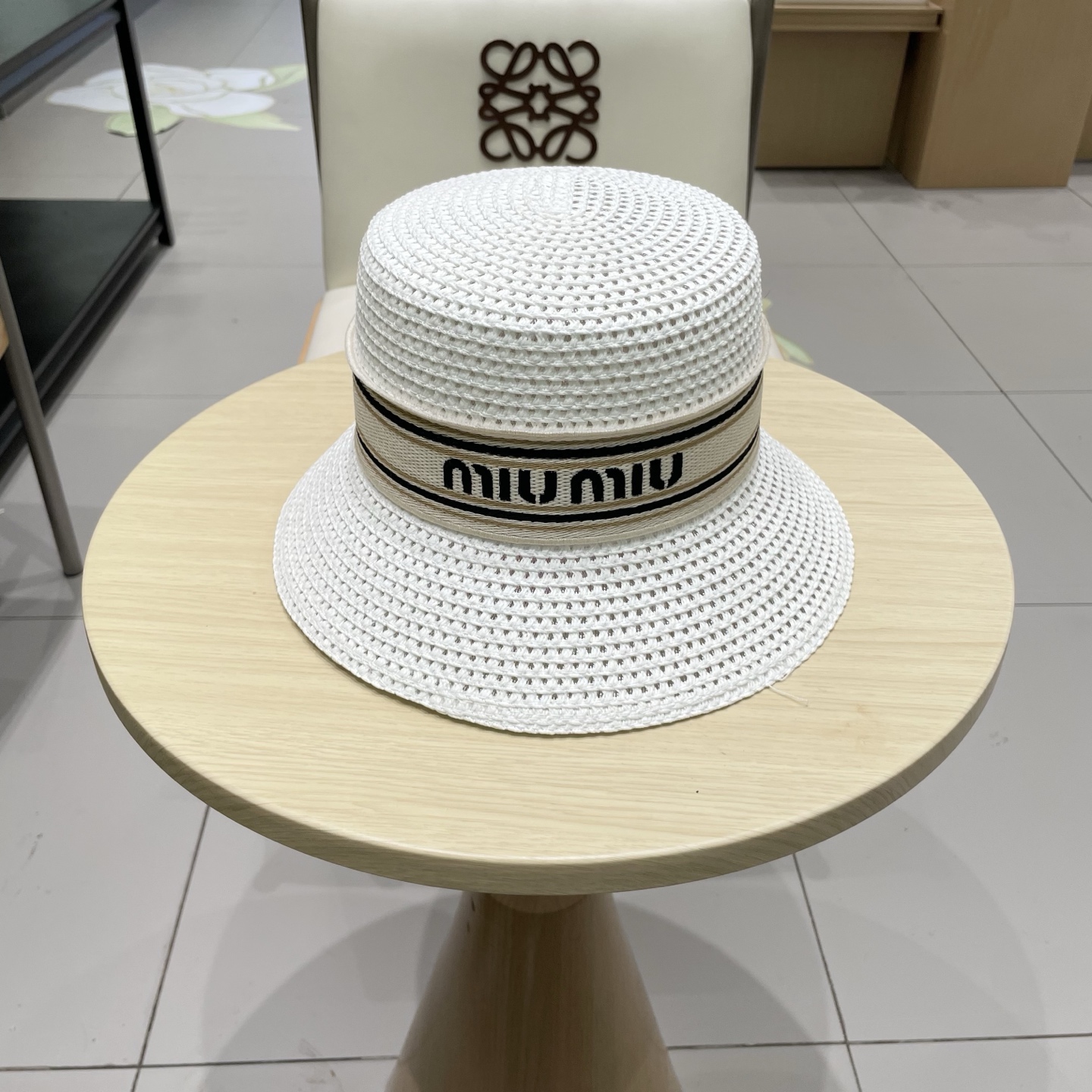  miumiu缪缪新款水桶遮阳帽，遮阳草帽，头围57cm