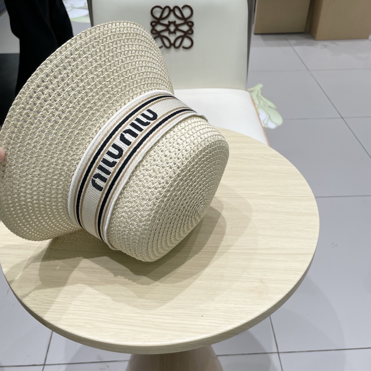  miumiu缪缪新款水桶遮阳帽，遮阳草帽，头围57cm