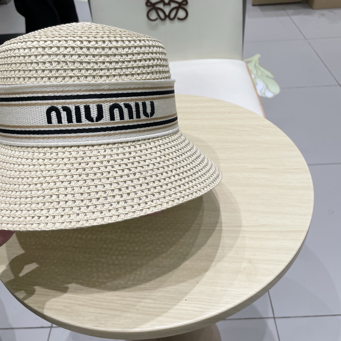  miumiu缪缪新款水桶遮阳帽，遮阳草帽，头围57cm