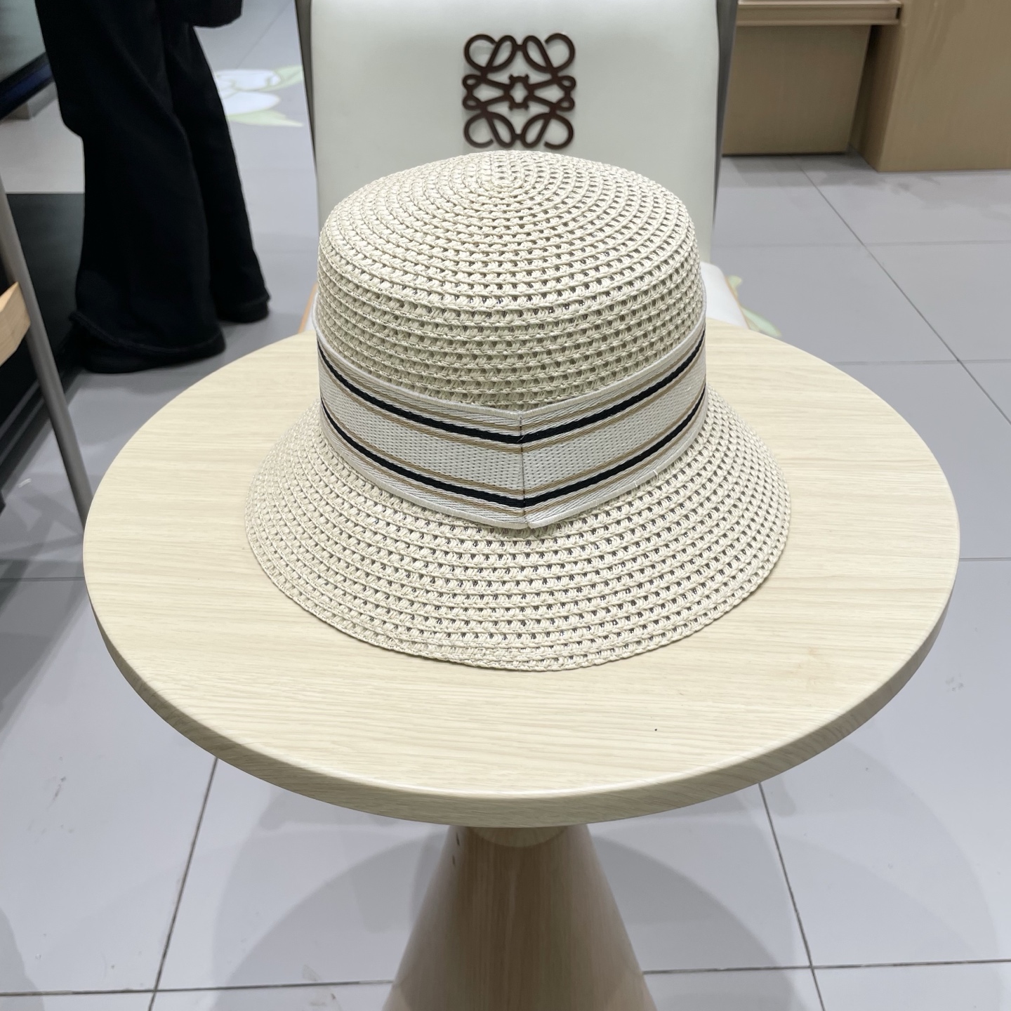  miumiu缪缪新款水桶遮阳帽，遮阳草帽，头围57cm