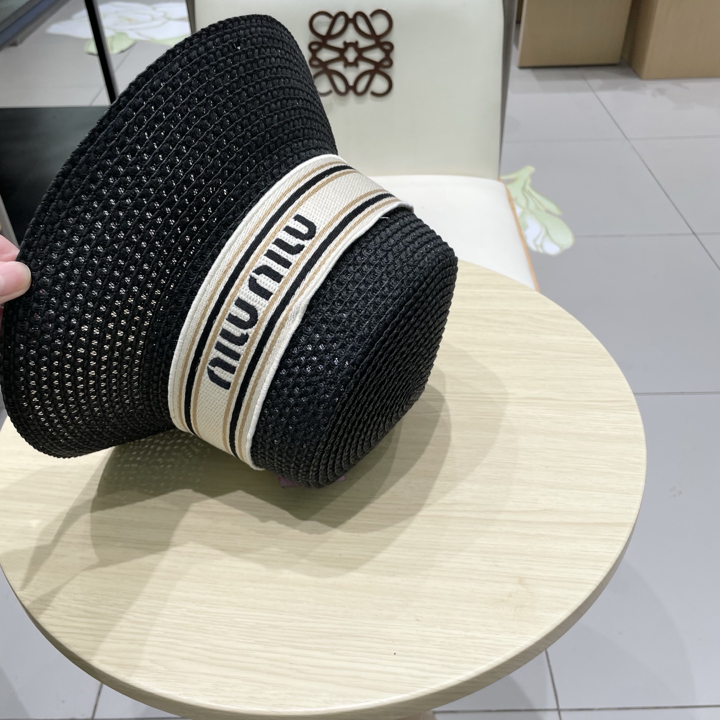  miumiu缪缪新款水桶遮阳帽，遮阳草帽，头围57cm