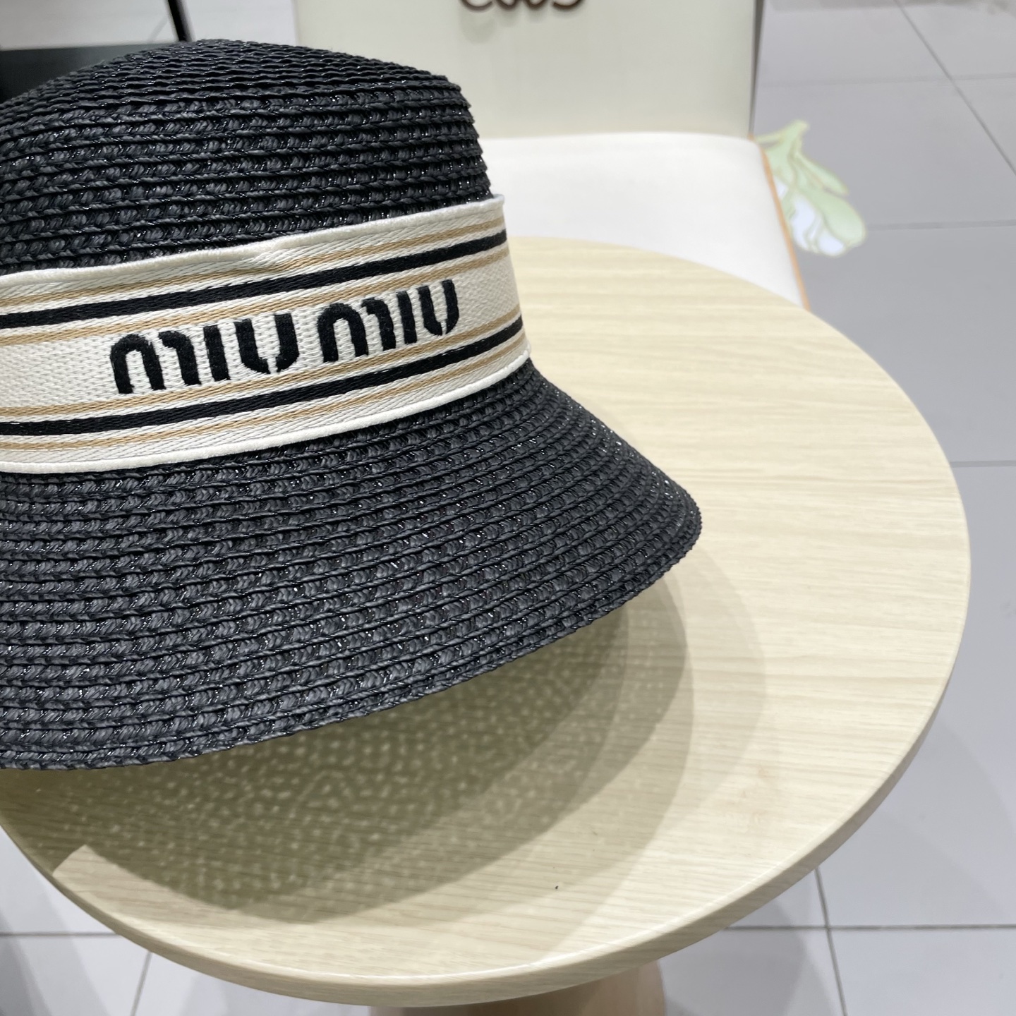  miumiu缪缪新款水桶遮阳帽，遮阳草帽，头围57cm