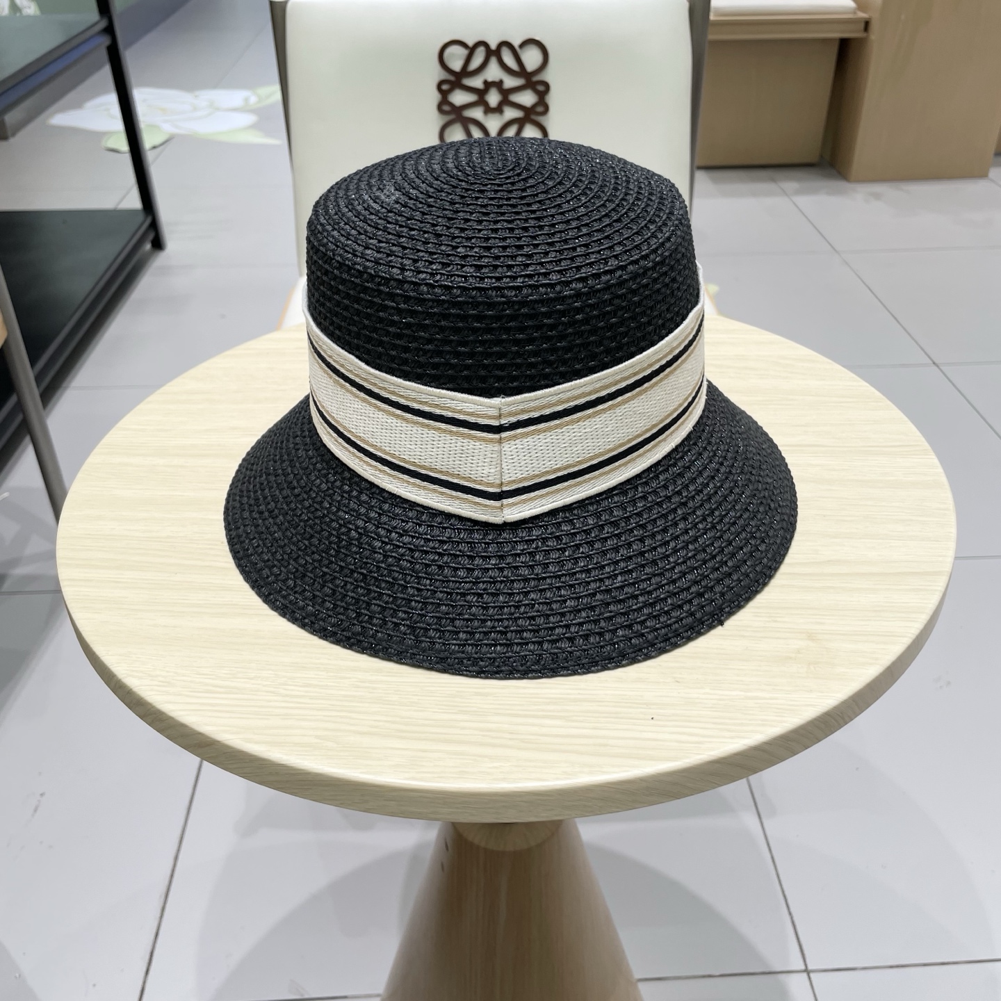  miumiu缪缪新款水桶遮阳帽，遮阳草帽，头围57cm