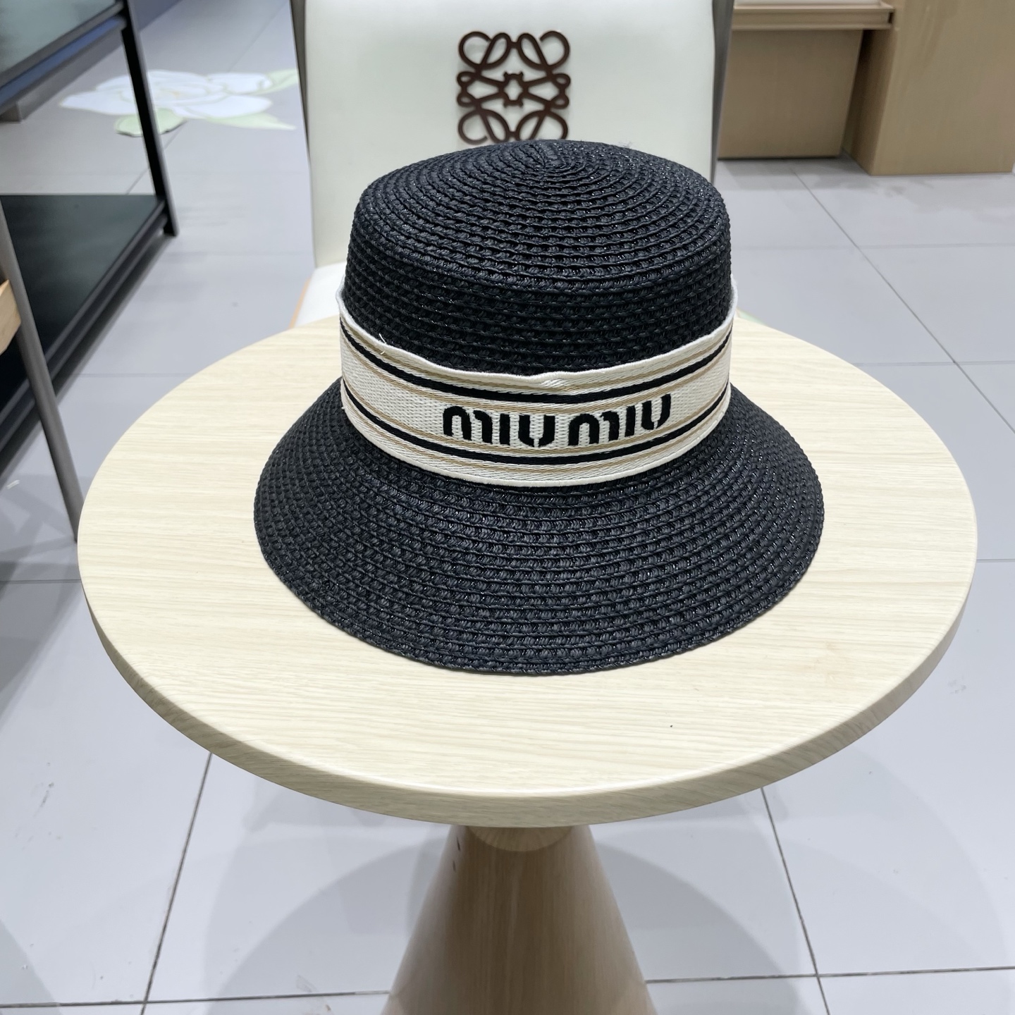  miumiu缪缪新款水桶遮阳帽，遮阳草帽，头围57cm