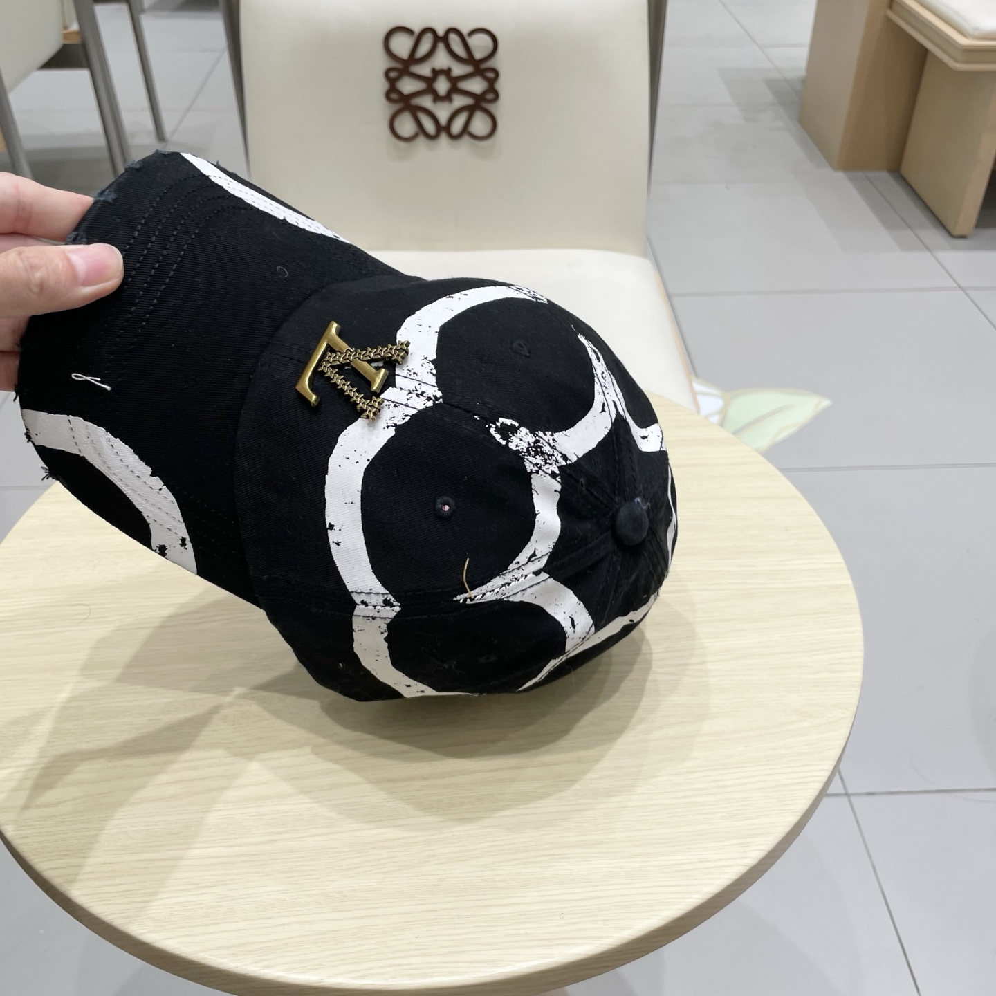  LV路易威登 专柜新款提花款棒球帽🧢很潮！休闲运动款，经典制作，超级好搭衣服！显脸小