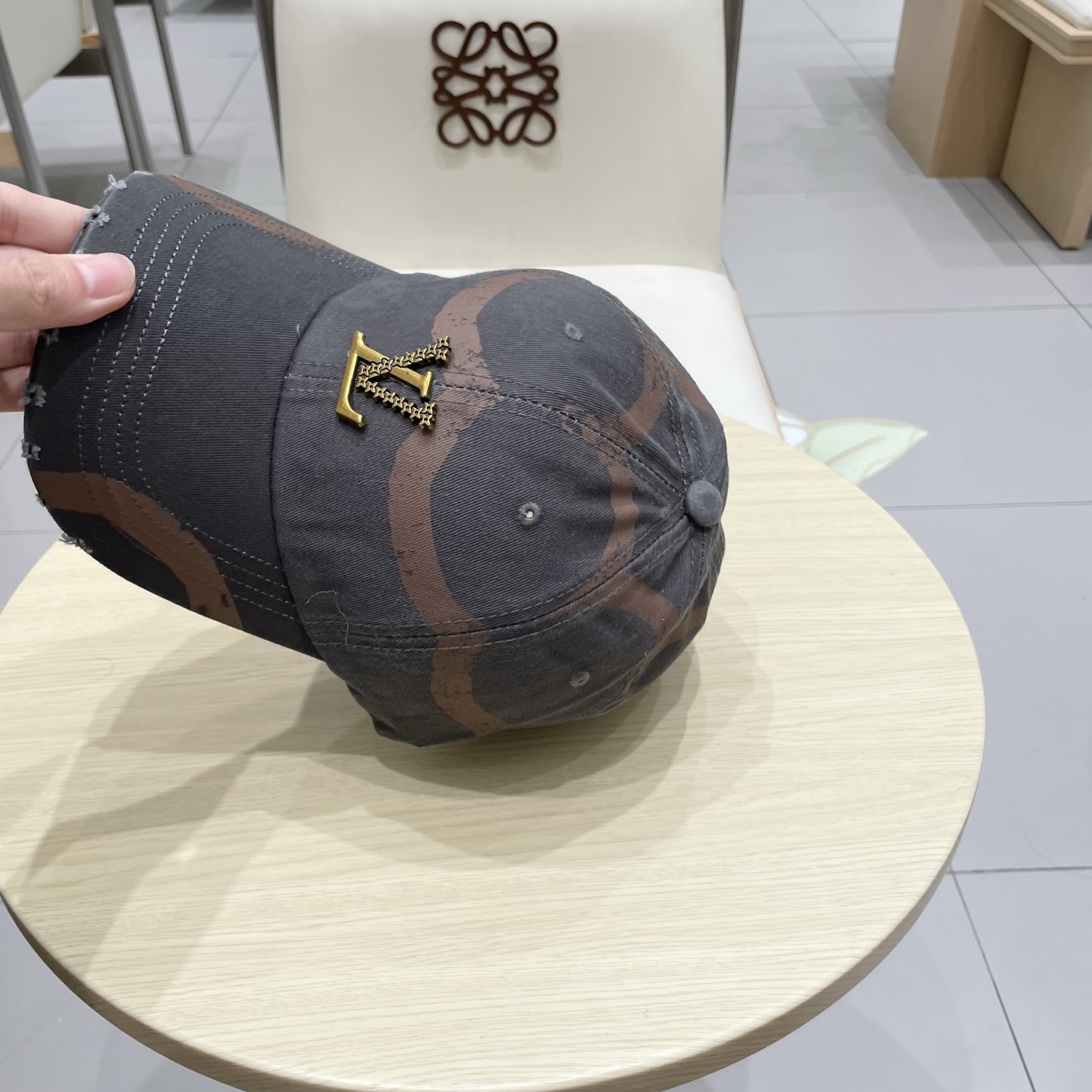  LV路易威登 专柜新款提花款棒球帽🧢很潮！休闲运动款，经典制作，超级好搭衣服！显脸小