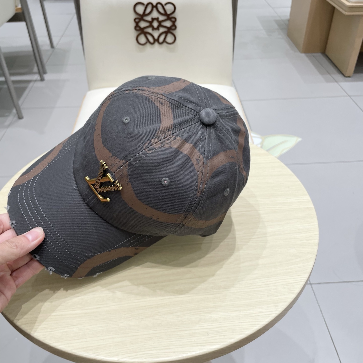 LV路易威登 专柜新款提花款棒球帽🧢很潮！休闲运动款，经典制作，超级好搭衣服！显脸小