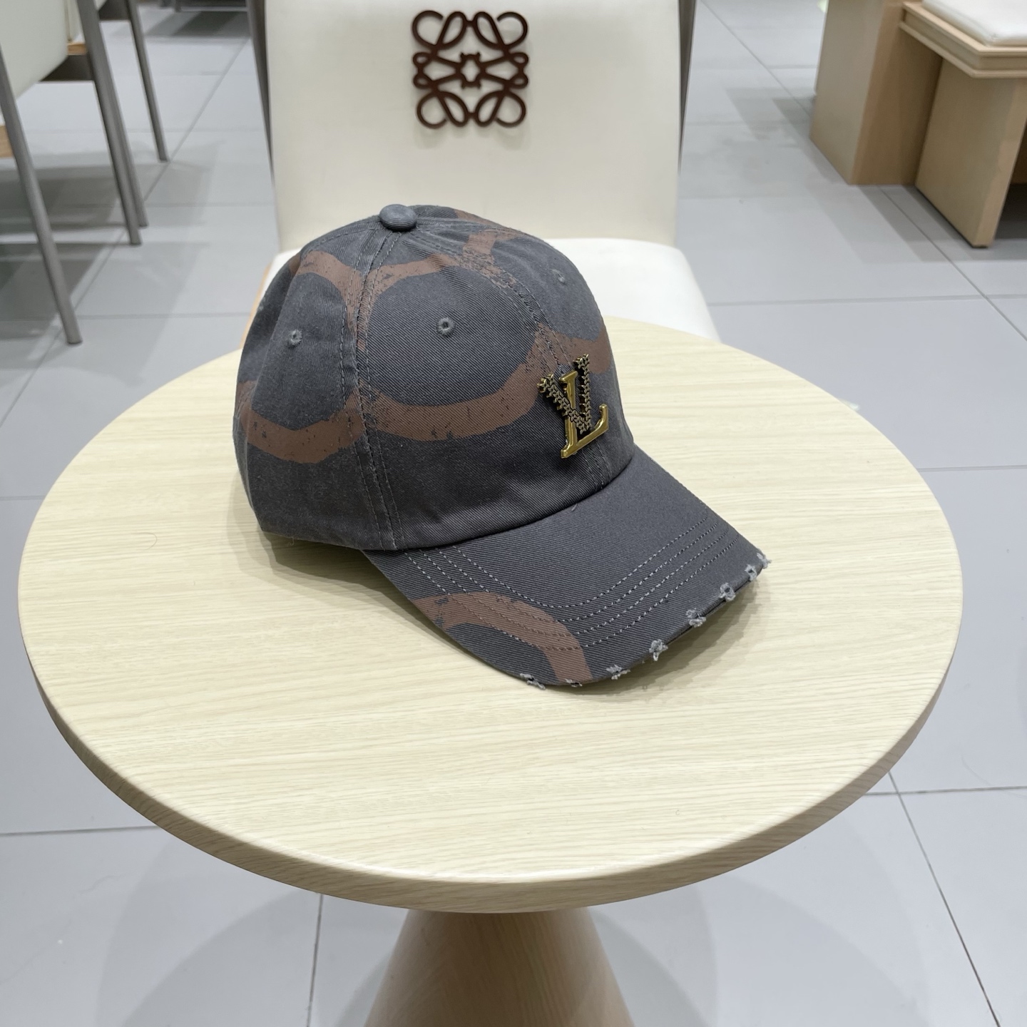  LV路易威登 专柜新款提花款棒球帽🧢很潮！休闲运动款，经典制作，超级好搭衣服！显脸小