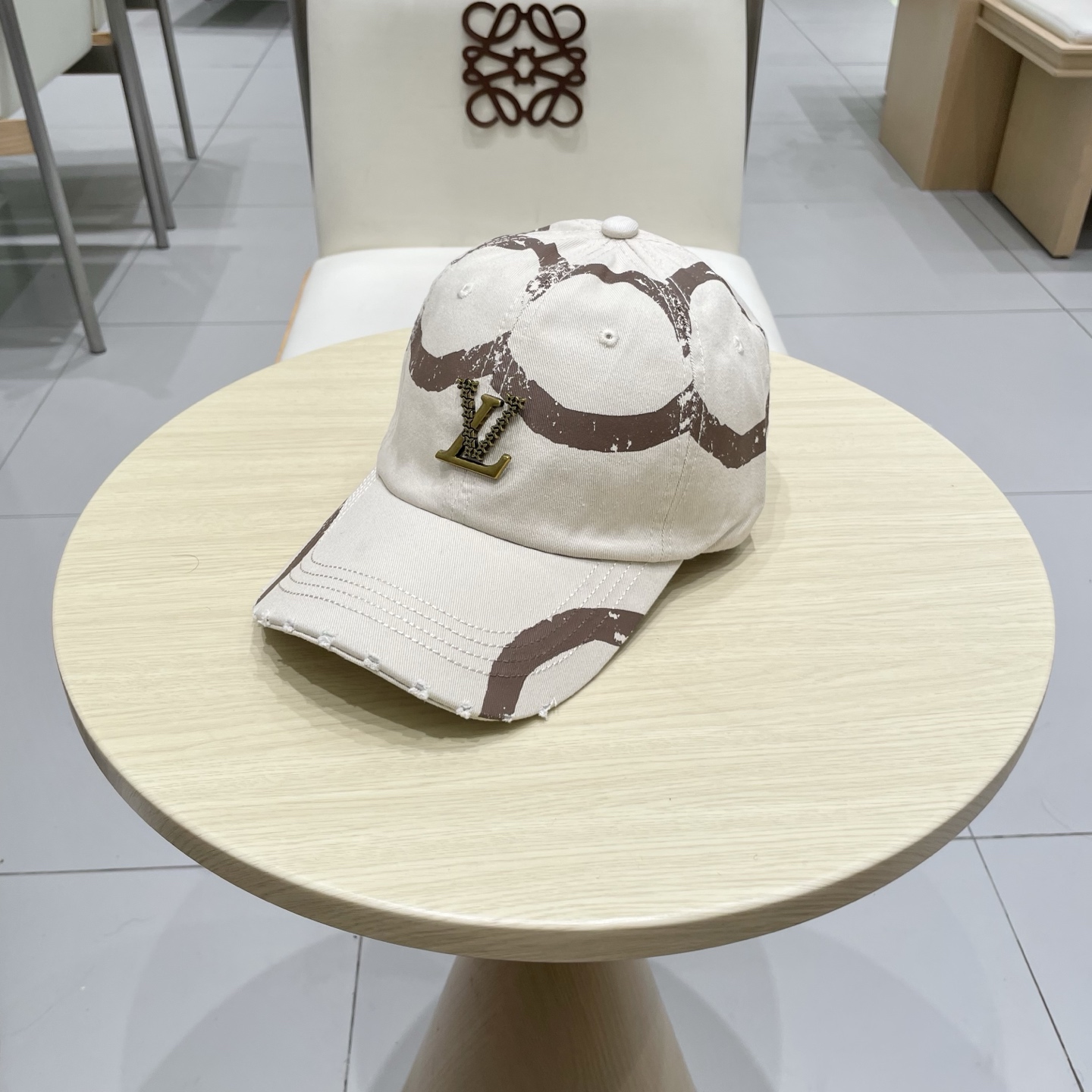  LV路易威登 专柜新款提花款棒球帽🧢很潮！休闲运动款，经典制作，超级好搭衣服！显脸小