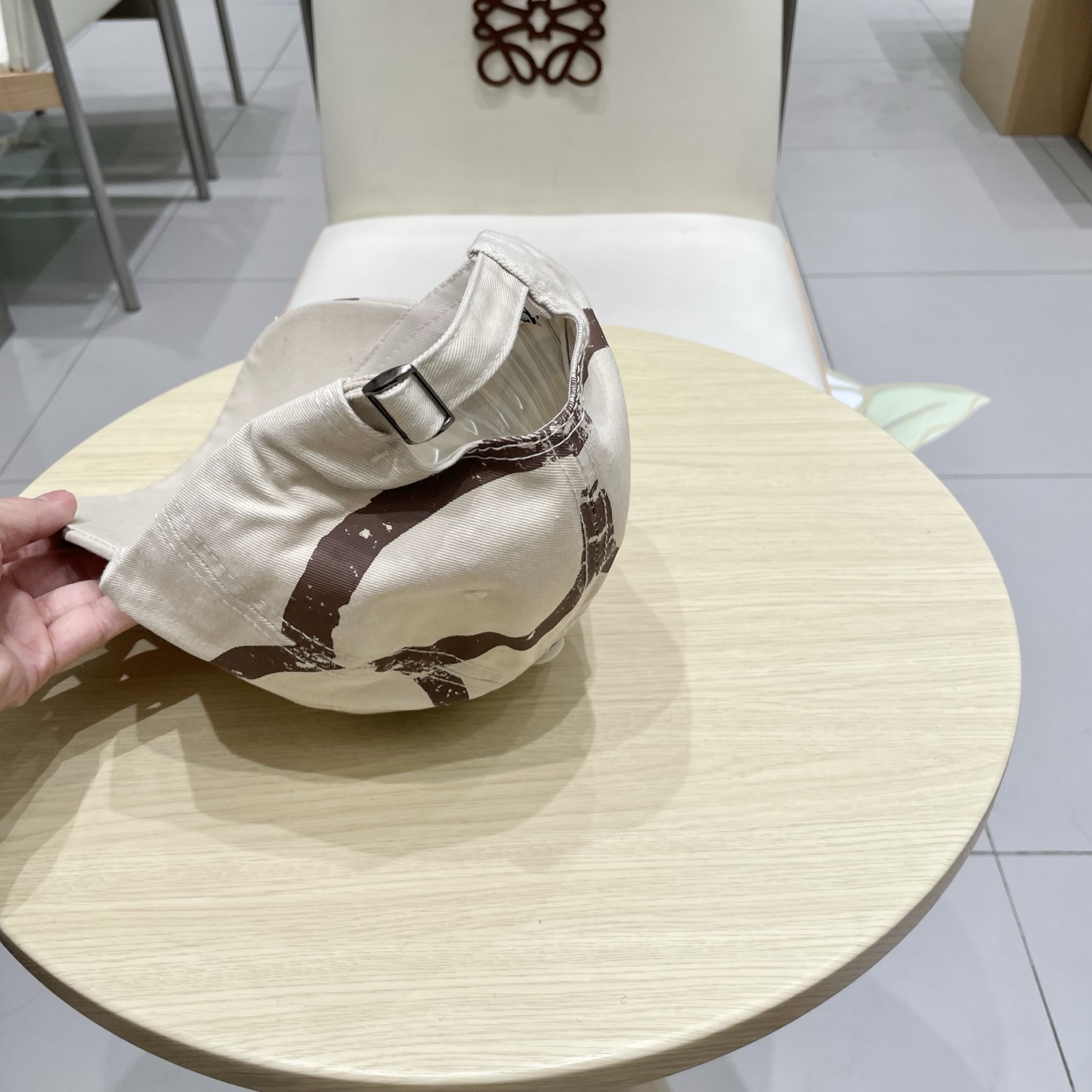  LV路易威登 专柜新款提花款棒球帽🧢很潮！休闲运动款，经典制作，超级好搭衣服！显脸小