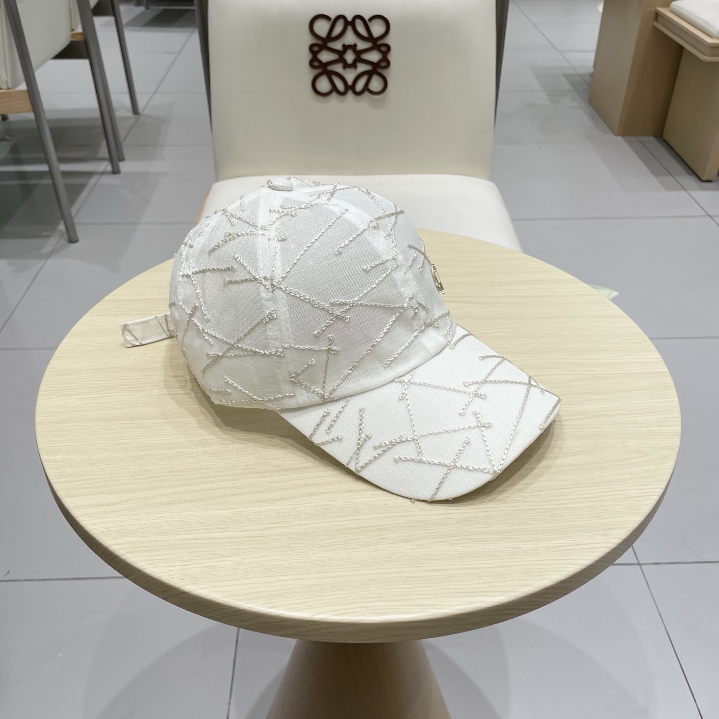  🧢LV路易威登🧢 官网高版出货，网棒球帽，四季可用，出门必备，非常显脸小