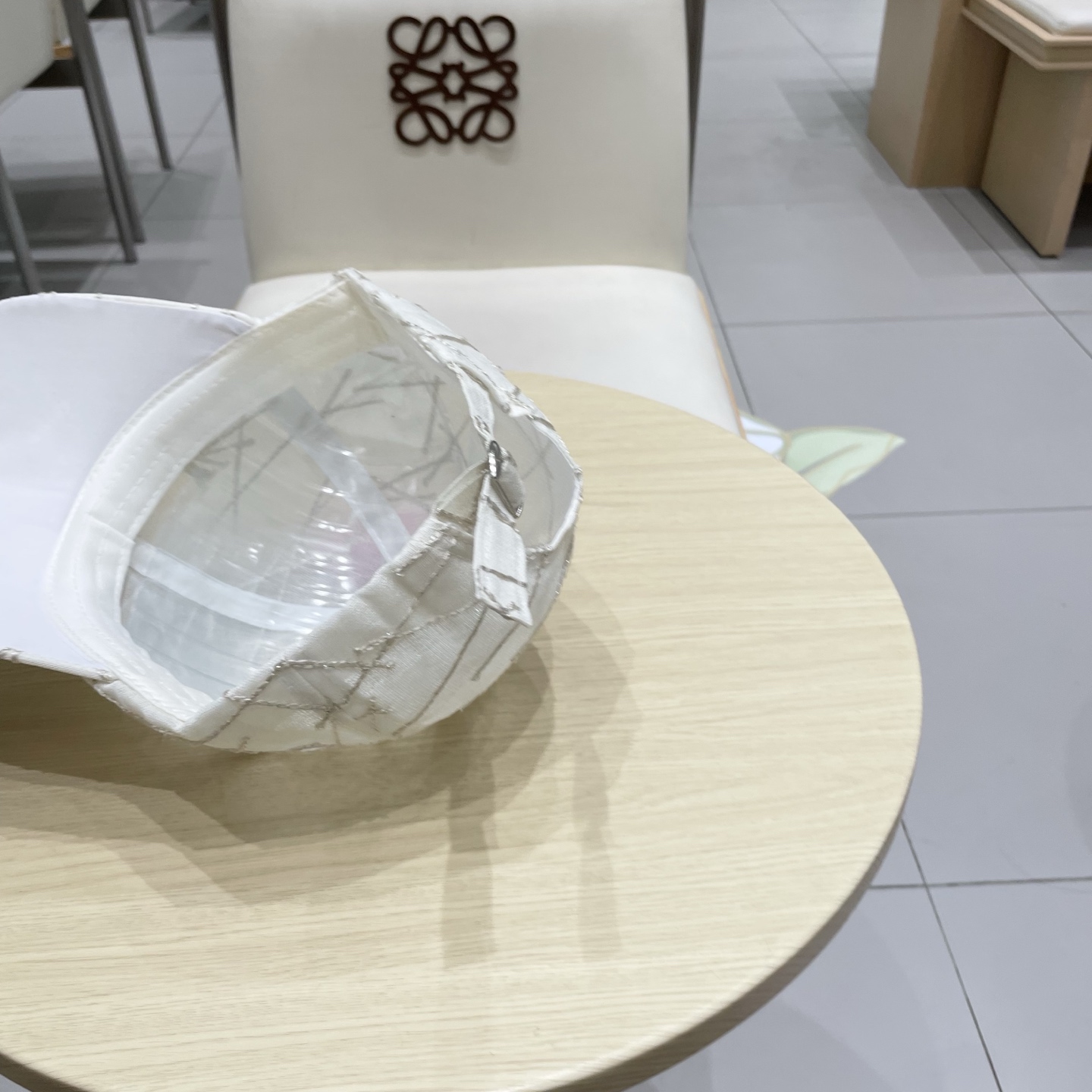  🧢LV路易威登🧢 官网高版出货，网棒球帽，四季可用，出门必备，非常显脸小