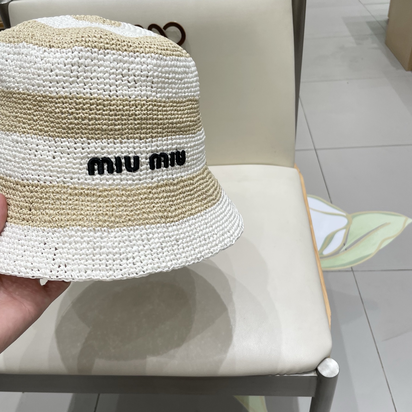  MIUMIU 渔夫帽 女士标志刺绣