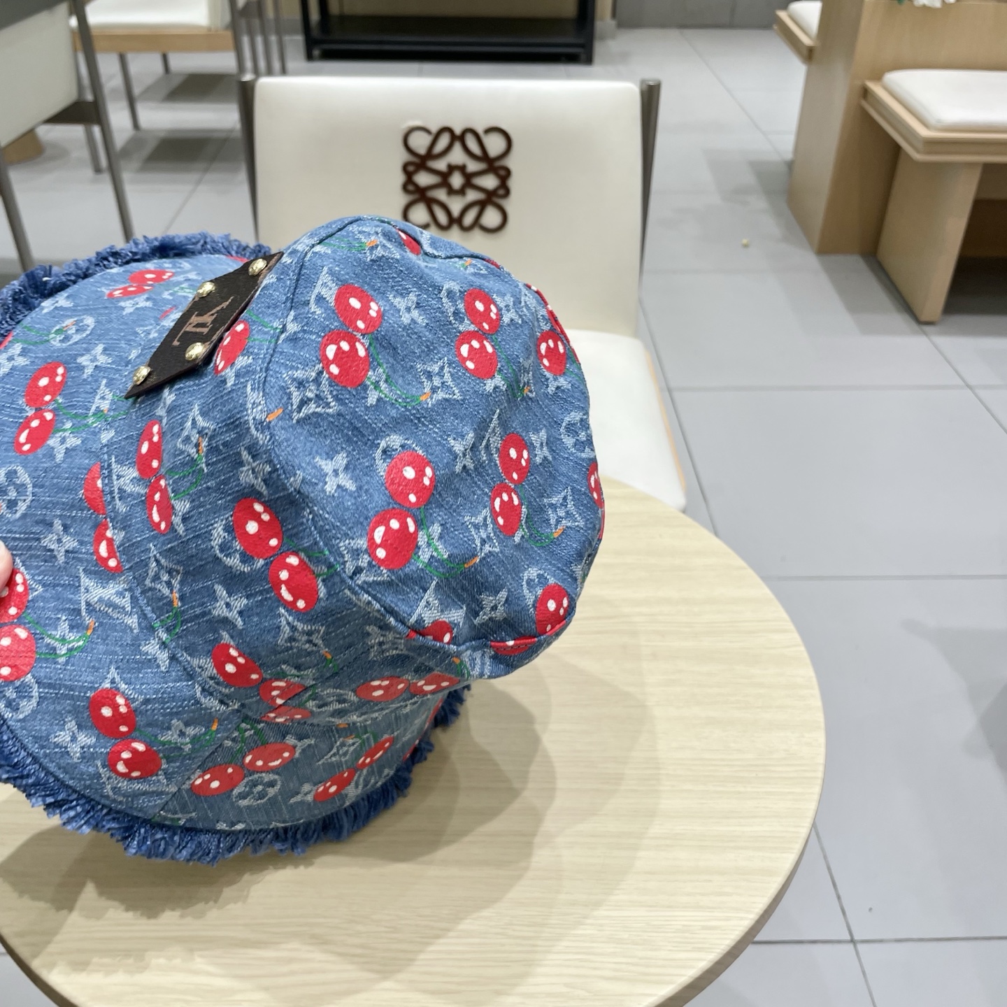  LV路易威登新款牛仔渔夫帽，头围57cm 男女通用