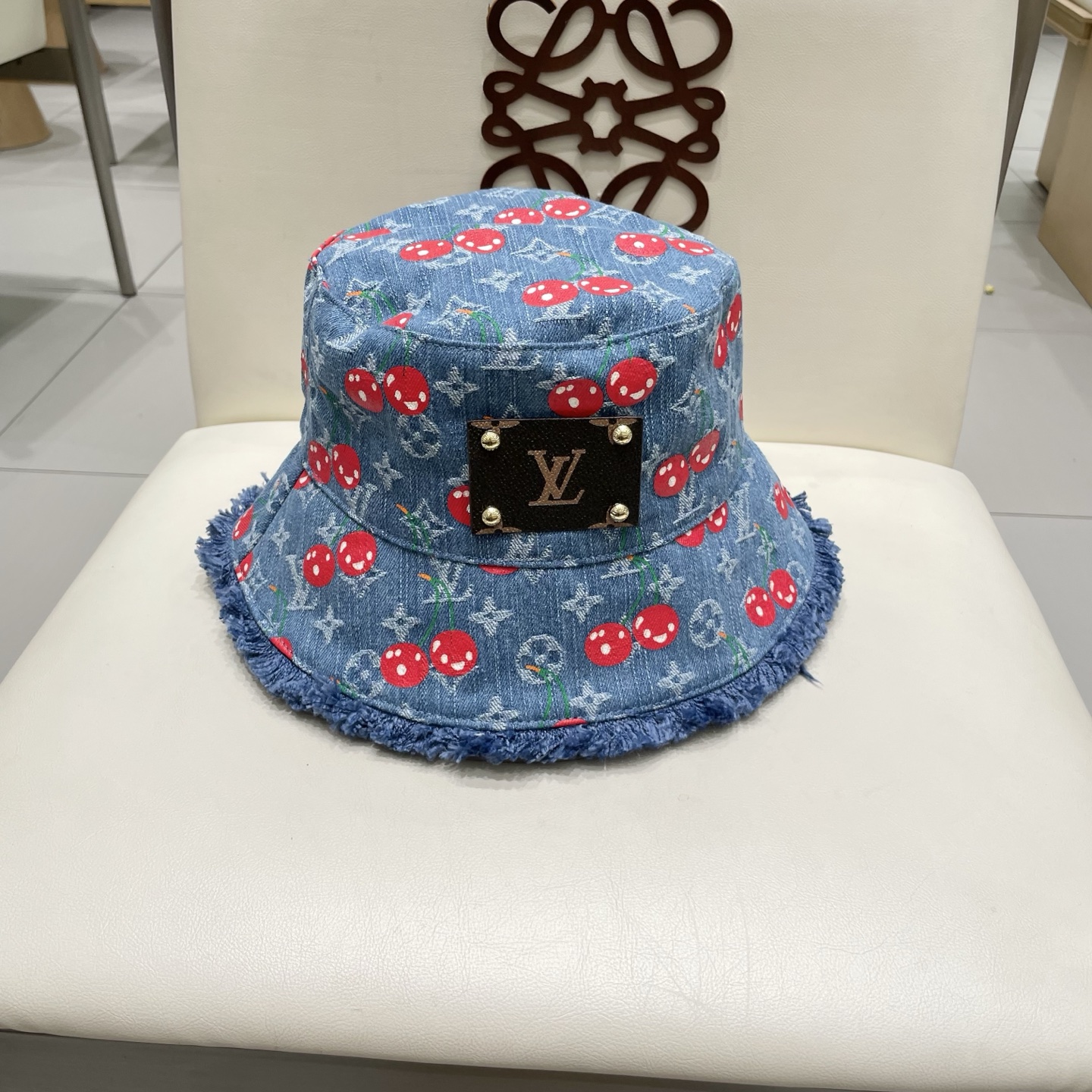  LV路易威登新款牛仔渔夫帽，头围57cm 男女通用