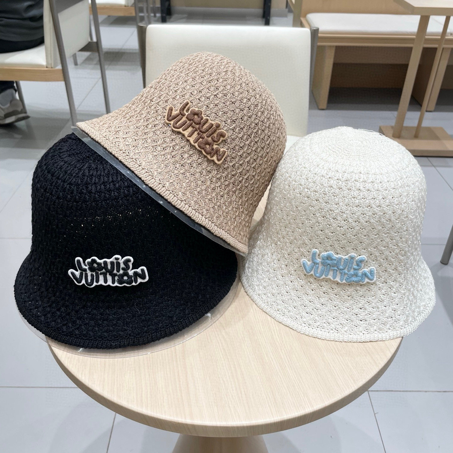  🧢路易威登棒球帽 LouisVuitton😍夏季纯色镂空水桶帽女韩版ins气质百搭显脸小盆帽时尚圆顶渔