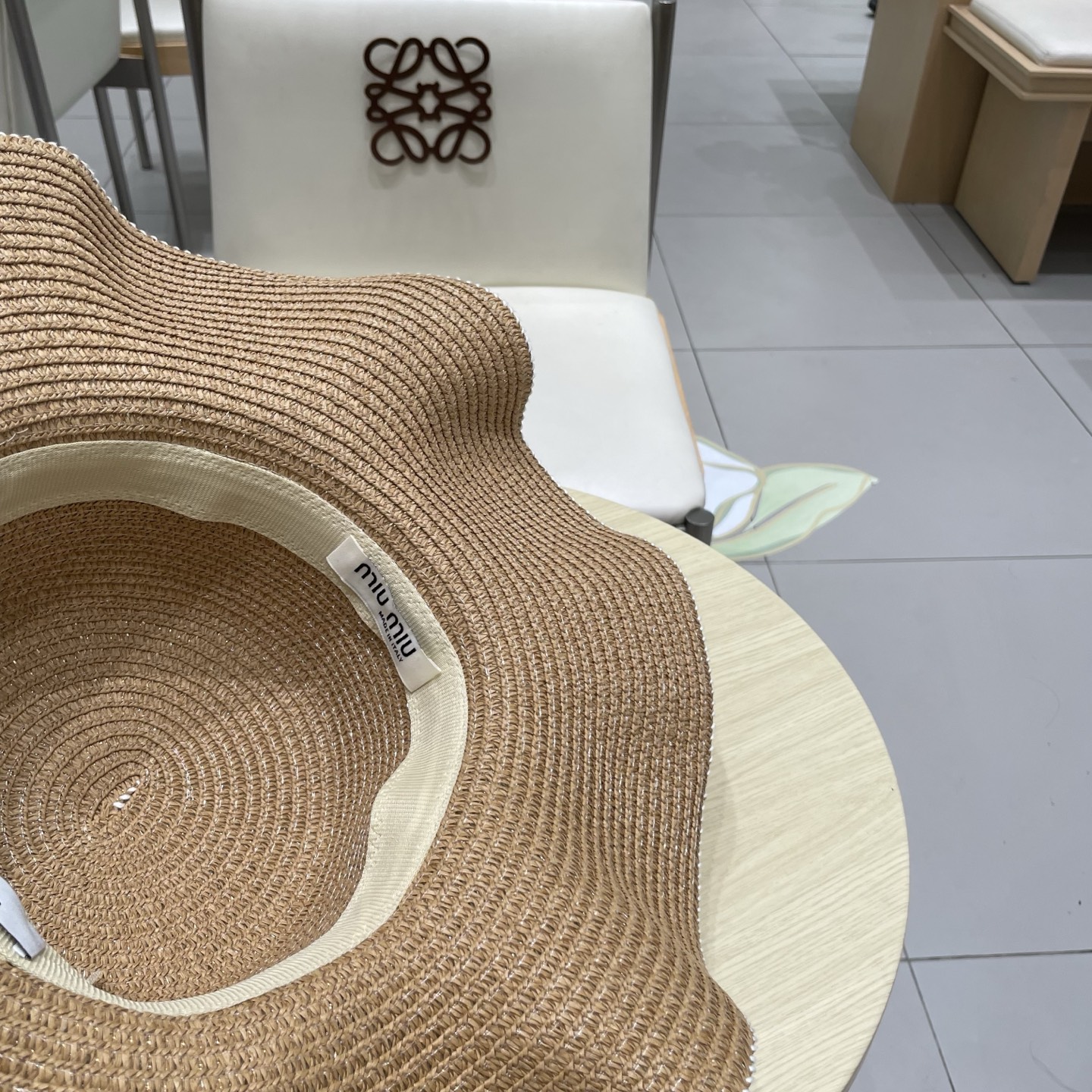  miumiu缪缪新款，遮阳草帽，防紫外线帽檐，头围57cm