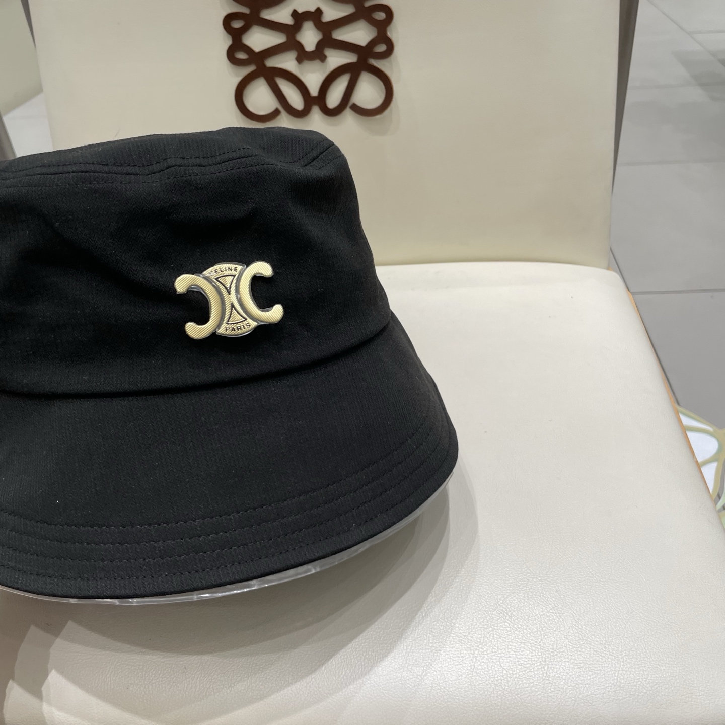  celine塞琳简约高级纯色渔夫帽女春秋百搭显脸小遮阳水桶帽日常素颜盆帽