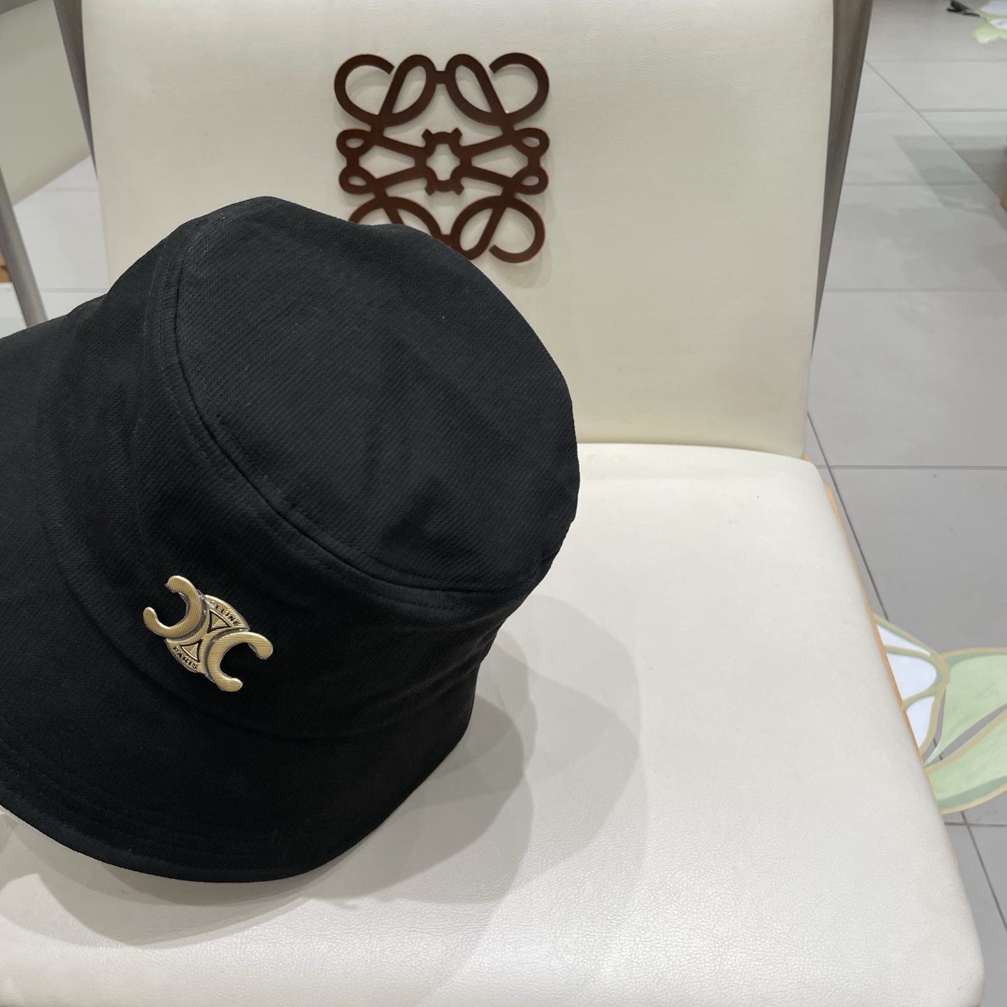  celine塞琳简约高级纯色渔夫帽女春秋百搭显脸小遮阳水桶帽日常素颜盆帽