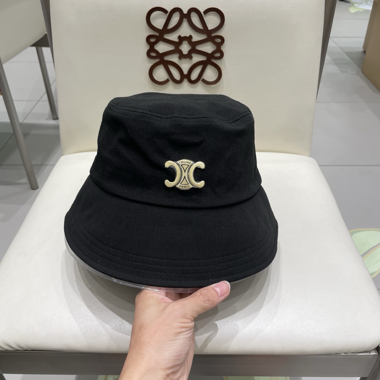  celine塞琳简约高级纯色渔夫帽女春秋百搭显脸小遮阳水桶帽日常素颜盆帽