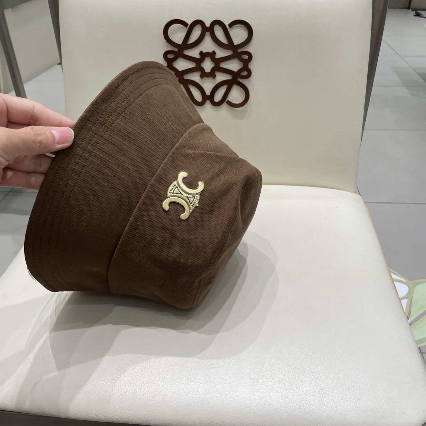  celine塞琳简约高级纯色渔夫帽女春秋百搭显脸小遮阳水桶帽日常素颜盆帽