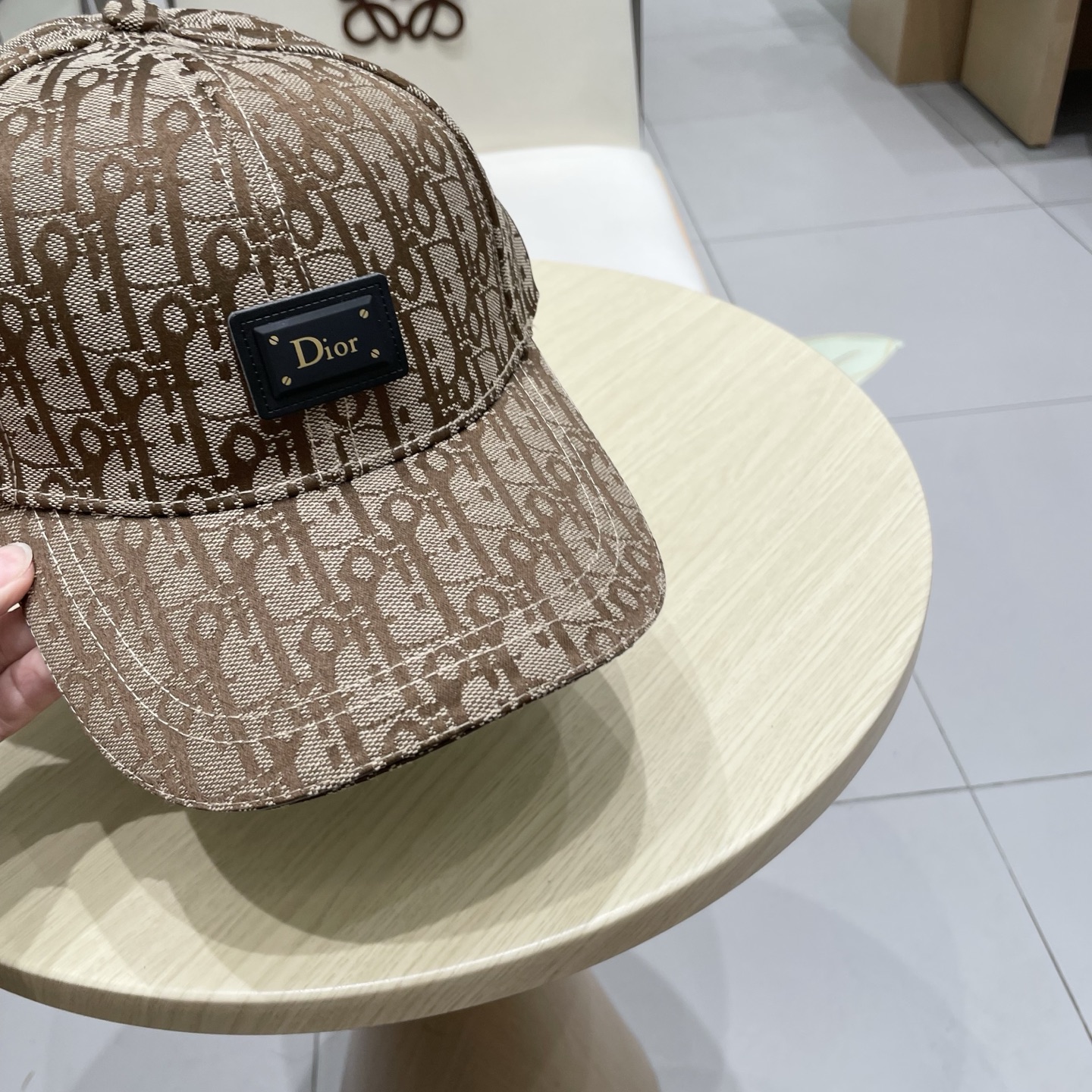  Dior 迪奥 新款原单棒球帽， 精致純也格调很有感觉，很酷很时尚，质量超赞