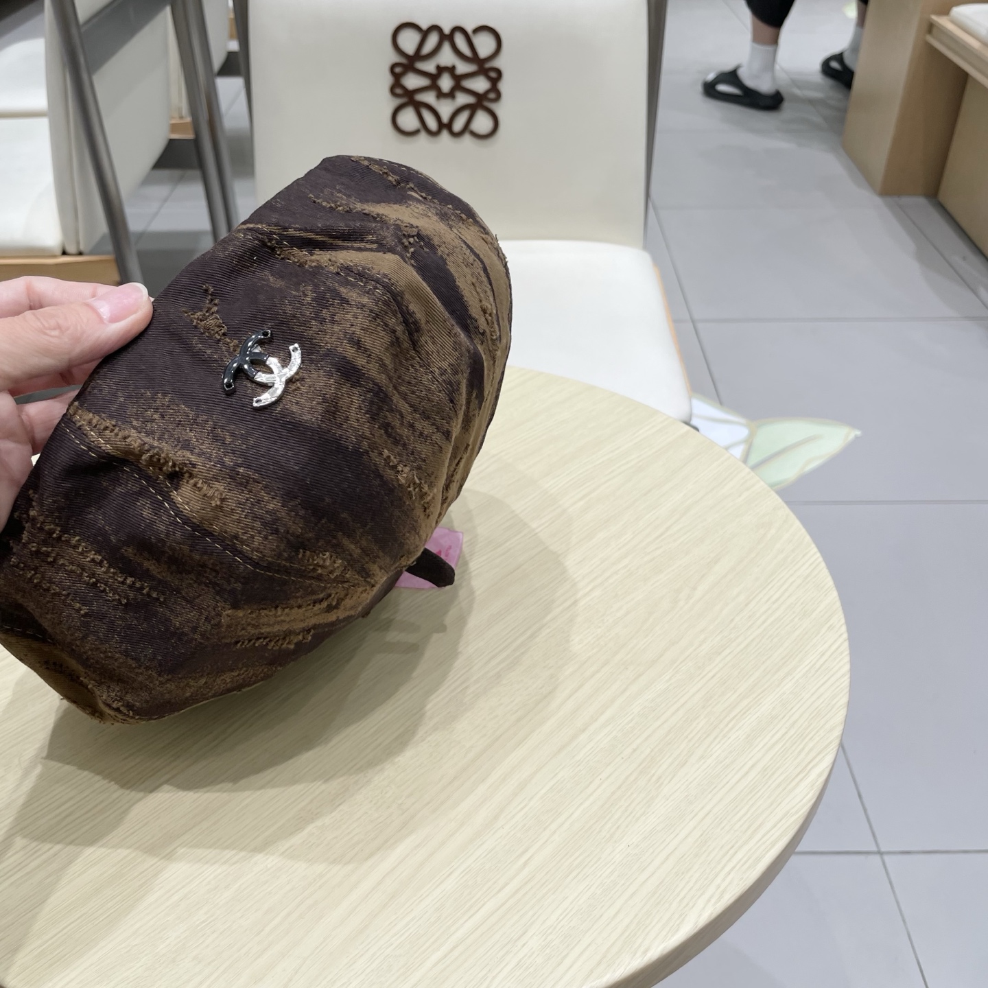  chanel香奈儿秋款蓓蕾帽高品质复古设计小众文艺泼墨画家帽个性破洞做旧蓓蕾报童帽