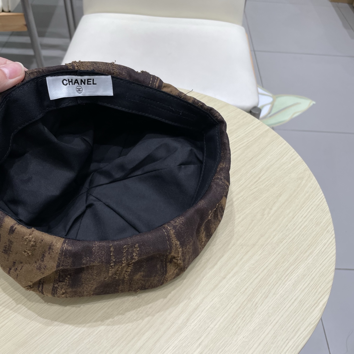  chanel香奈儿秋款蓓蕾帽高品质复古设计小众文艺泼墨画家帽个性破洞做旧蓓蕾报童帽