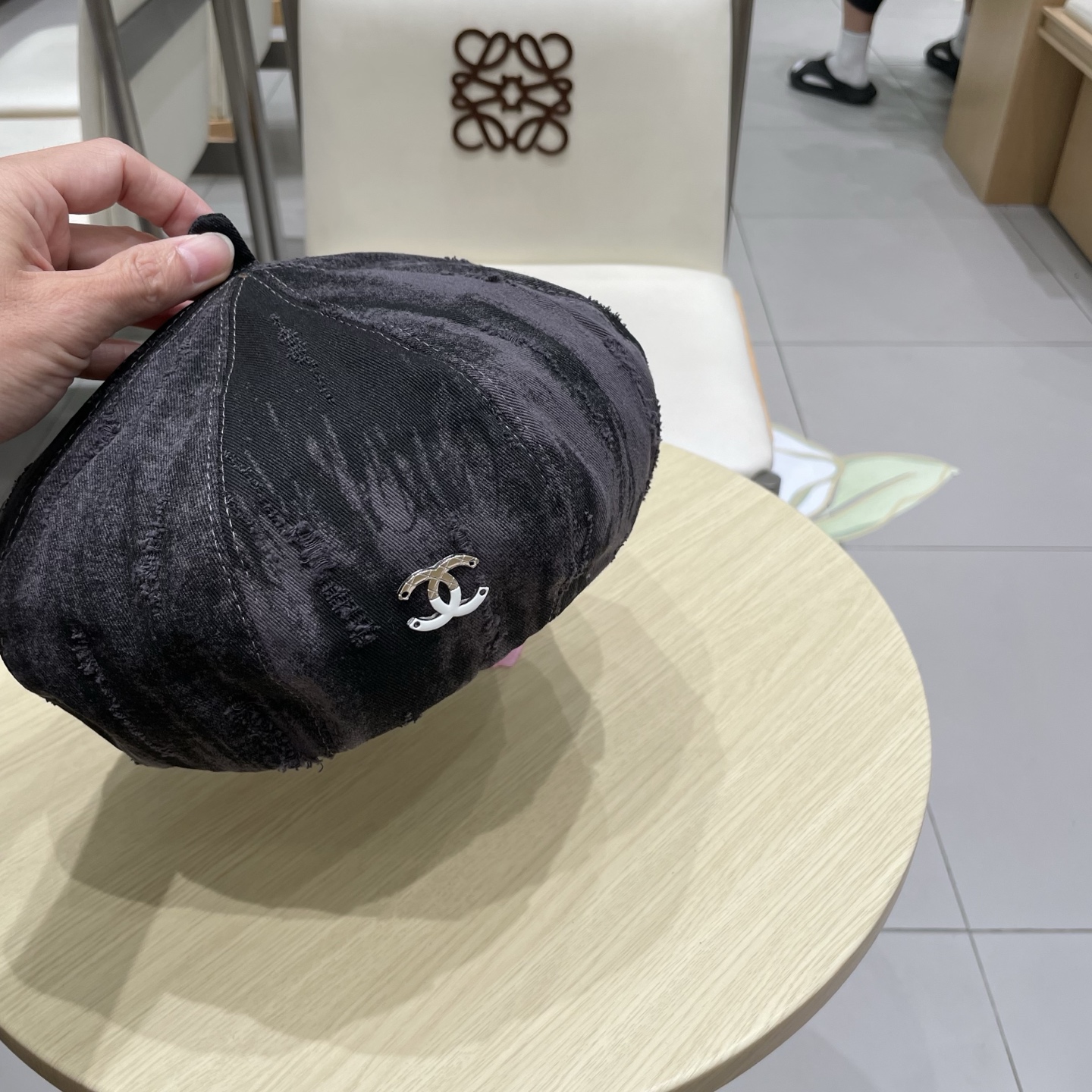  chanel香奈儿秋款蓓蕾帽高品质复古设计小众文艺泼墨画家帽个性破洞做旧蓓蕾报童帽