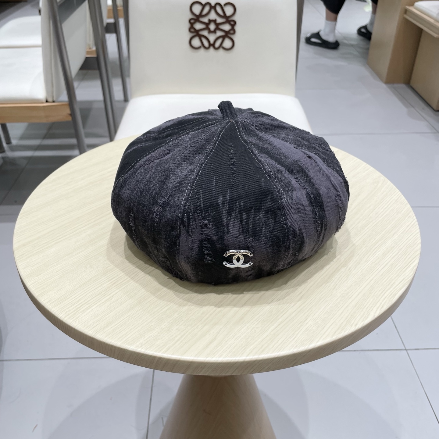  chanel香奈儿秋款蓓蕾帽高品质复古设计小众文艺泼墨画家帽个性破洞做旧蓓蕾报童帽