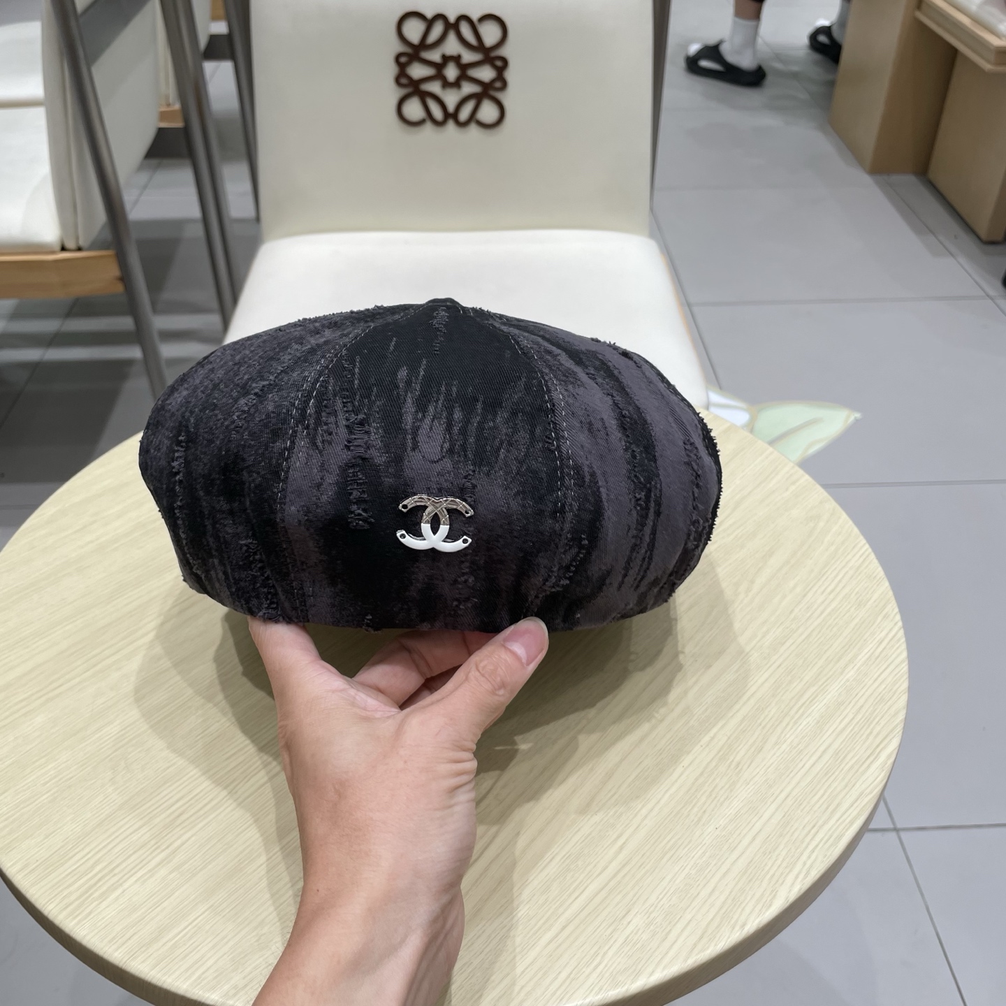  chanel香奈儿秋款蓓蕾帽高品质复古设计小众文艺泼墨画家帽个性破洞做旧蓓蕾报童帽