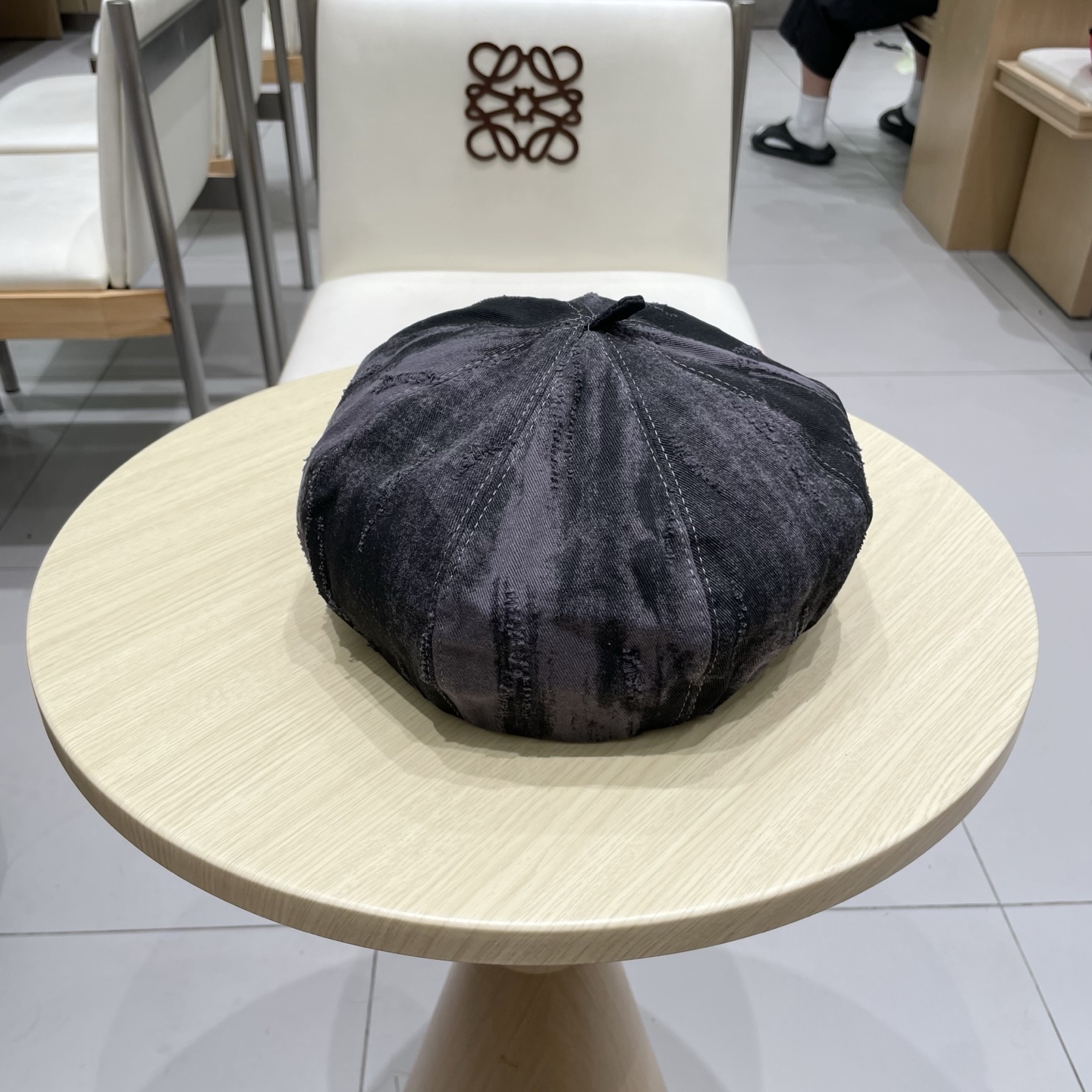  chanel香奈儿秋款蓓蕾帽高品质复古设计小众文艺泼墨画家帽个性破洞做旧蓓蕾报童帽