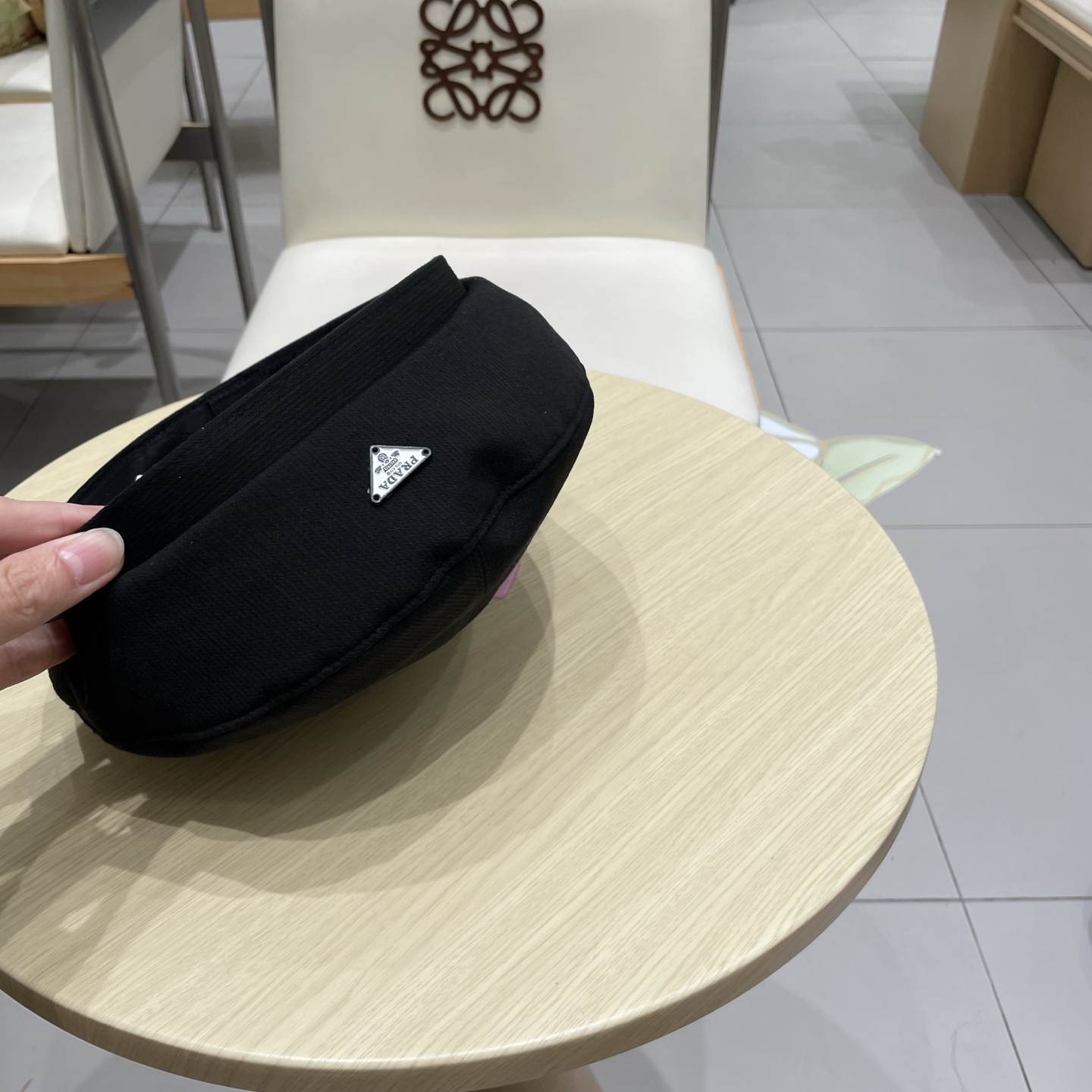  PRADA普拉达三角标贝雷帽，牛仔贝雷帽，头围57cm
