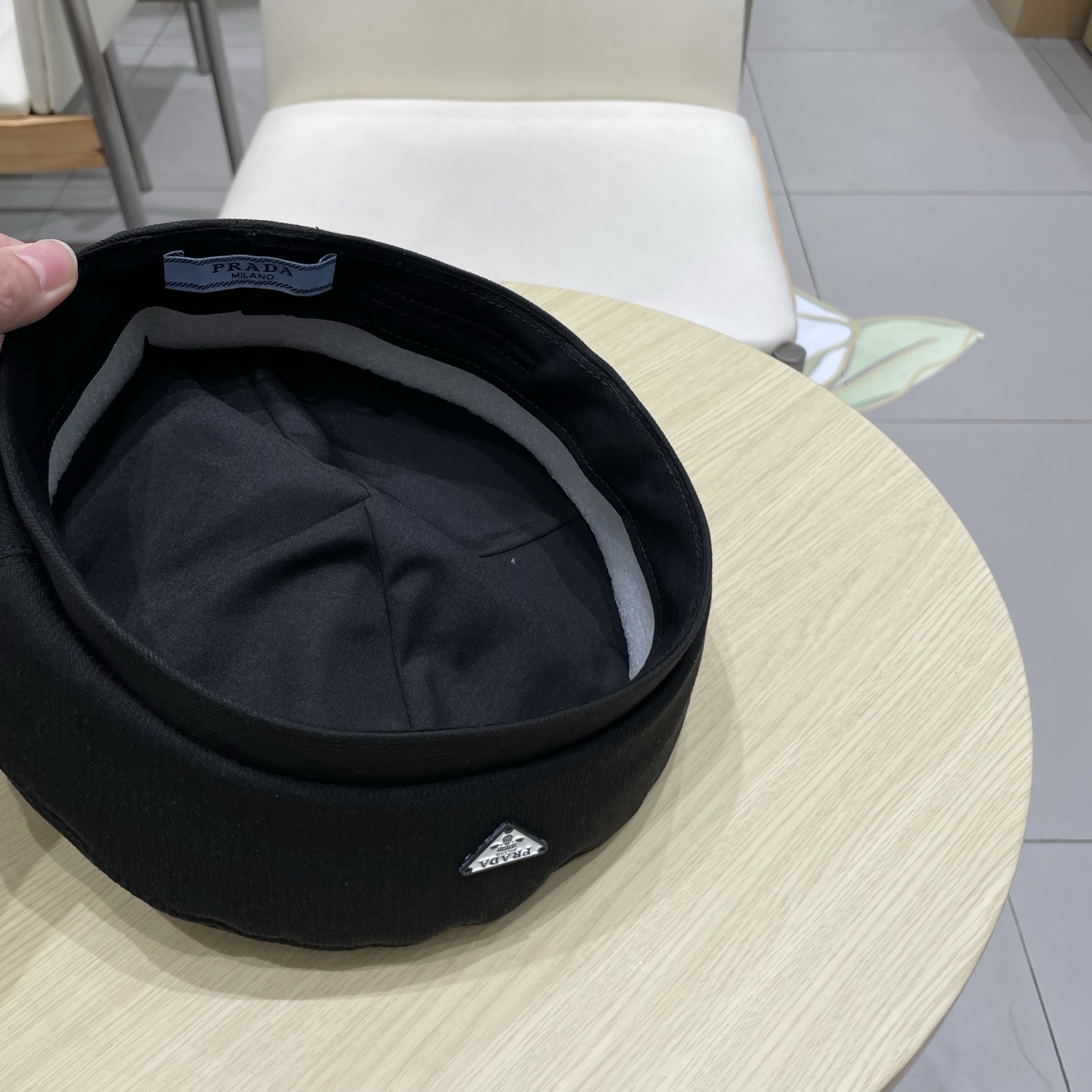  PRADA普拉达三角标贝雷帽，牛仔贝雷帽，头围57cm