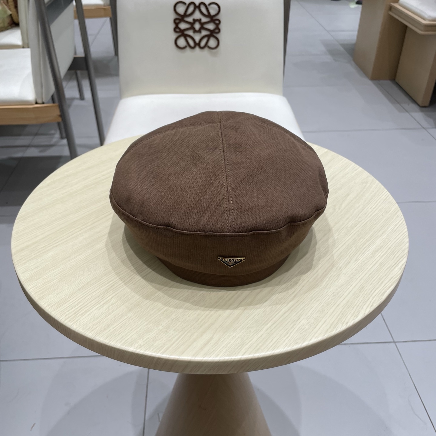  PRADA普拉达三角标贝雷帽，牛仔贝雷帽，头围57cm  PRADA普拉达三角标贝雷帽，牛仔贝雷帽，头