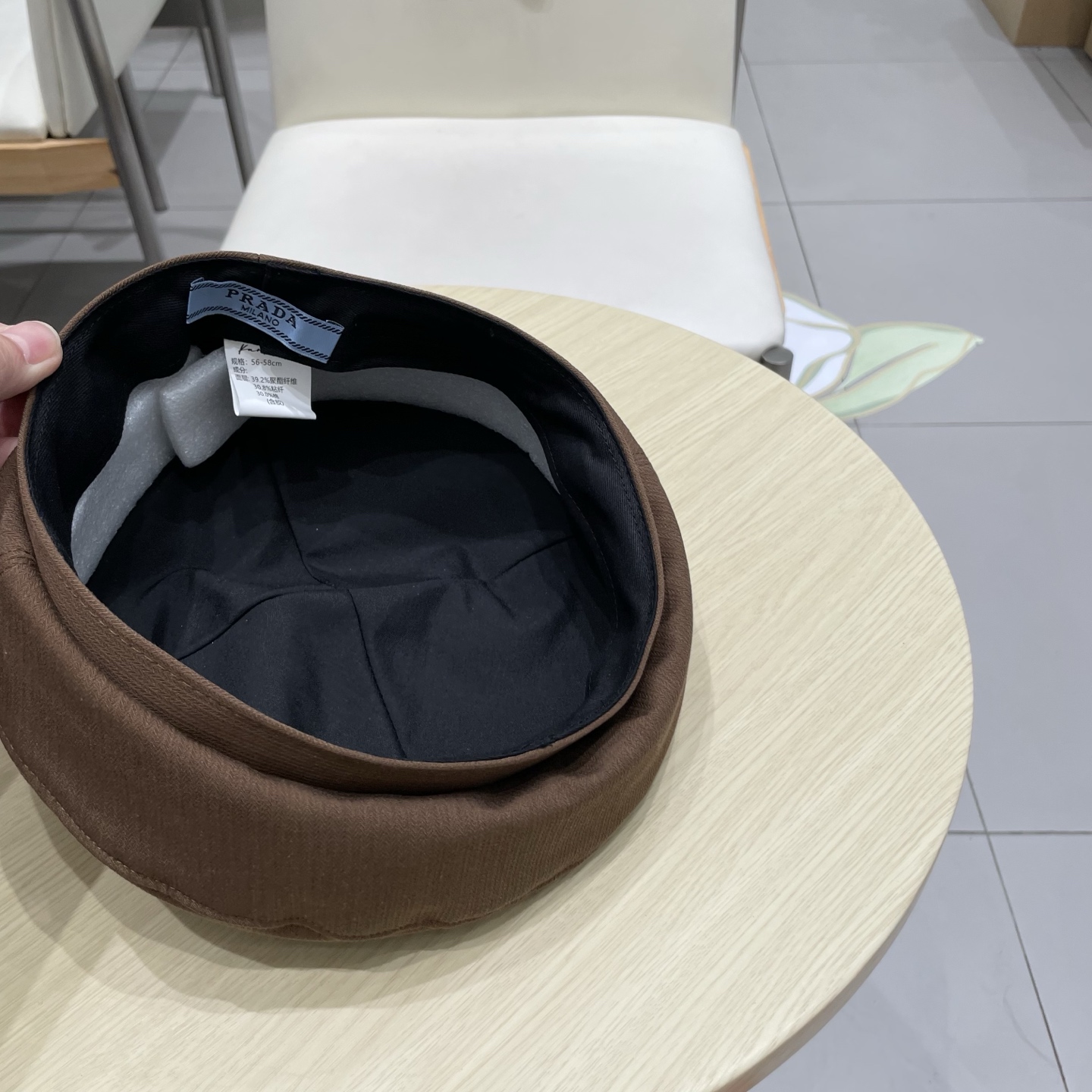  PRADA普拉达三角标贝雷帽，牛仔贝雷帽，头围57cm  PRADA普拉达三角标贝雷帽，牛仔贝雷帽，头