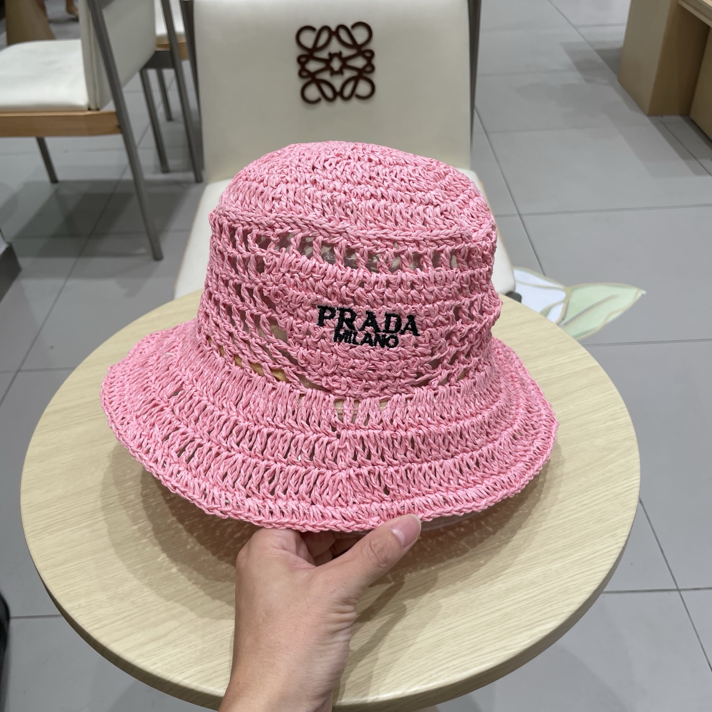  PRADA普拉达草帽，渔夫帽，手工编织，2025官方新款，刺绣logo  