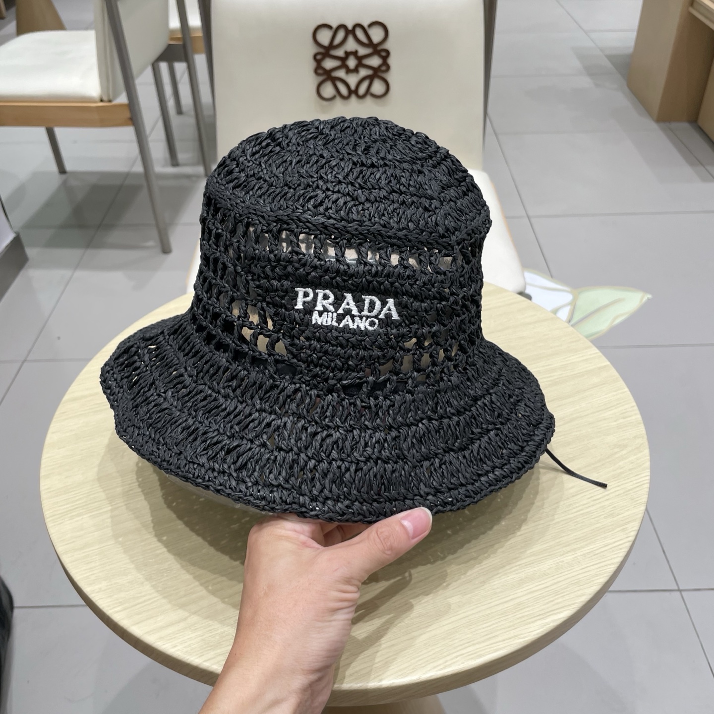  PRADA普拉达草帽，渔夫帽，手工编织，2025官方新款，刺绣logo  