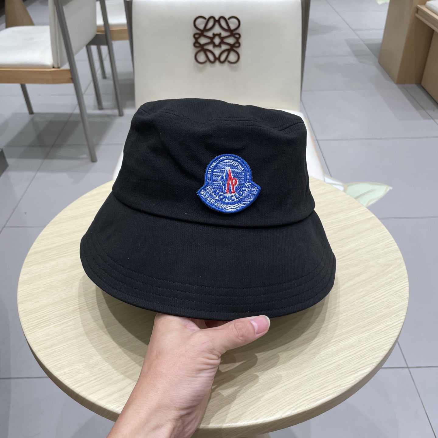  Moncler蒙口2025新款秋款渔夫帽，经典流行款，质量超赞，