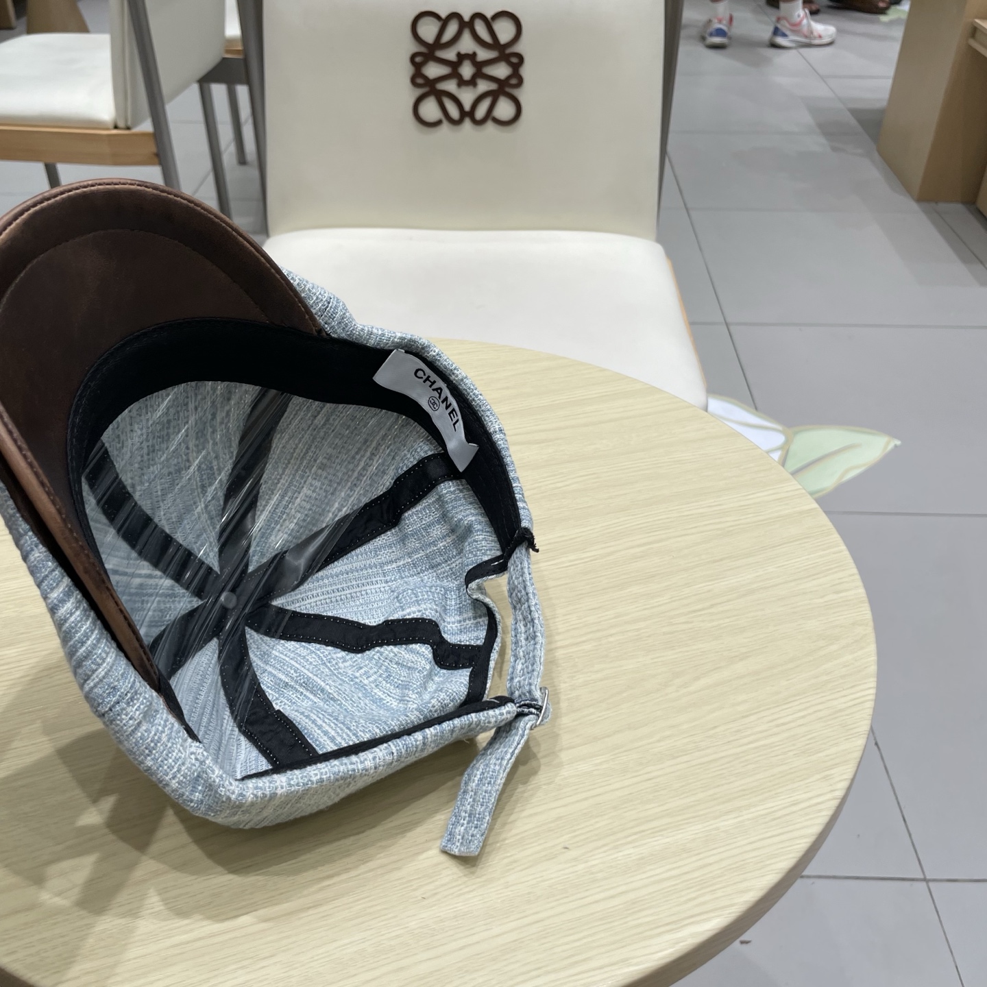  chanel香奈儿25秋冬新款复古文艺格纹前进帽时尚百搭八角帽英伦透气皮檐画家帽