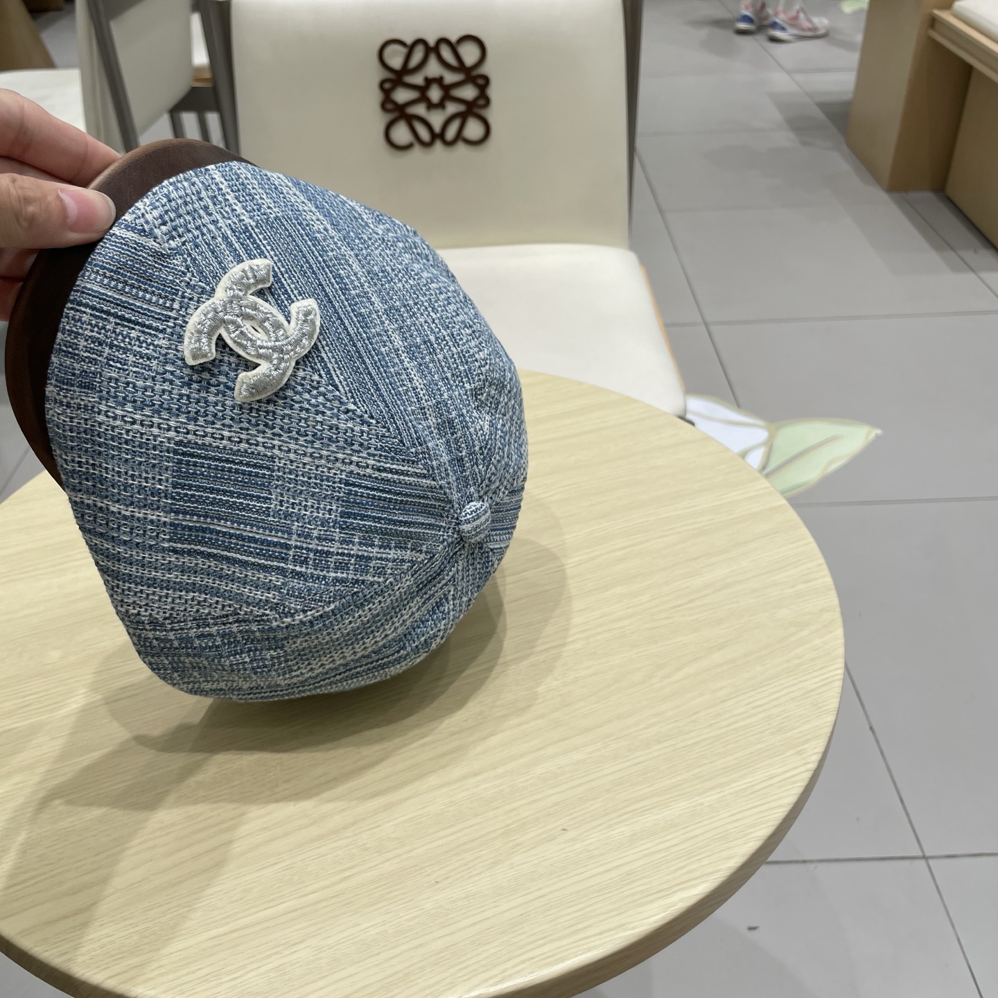  chanel香奈儿25秋冬新款复古文艺格纹前进帽时尚百搭八角帽英伦透气皮檐画家帽