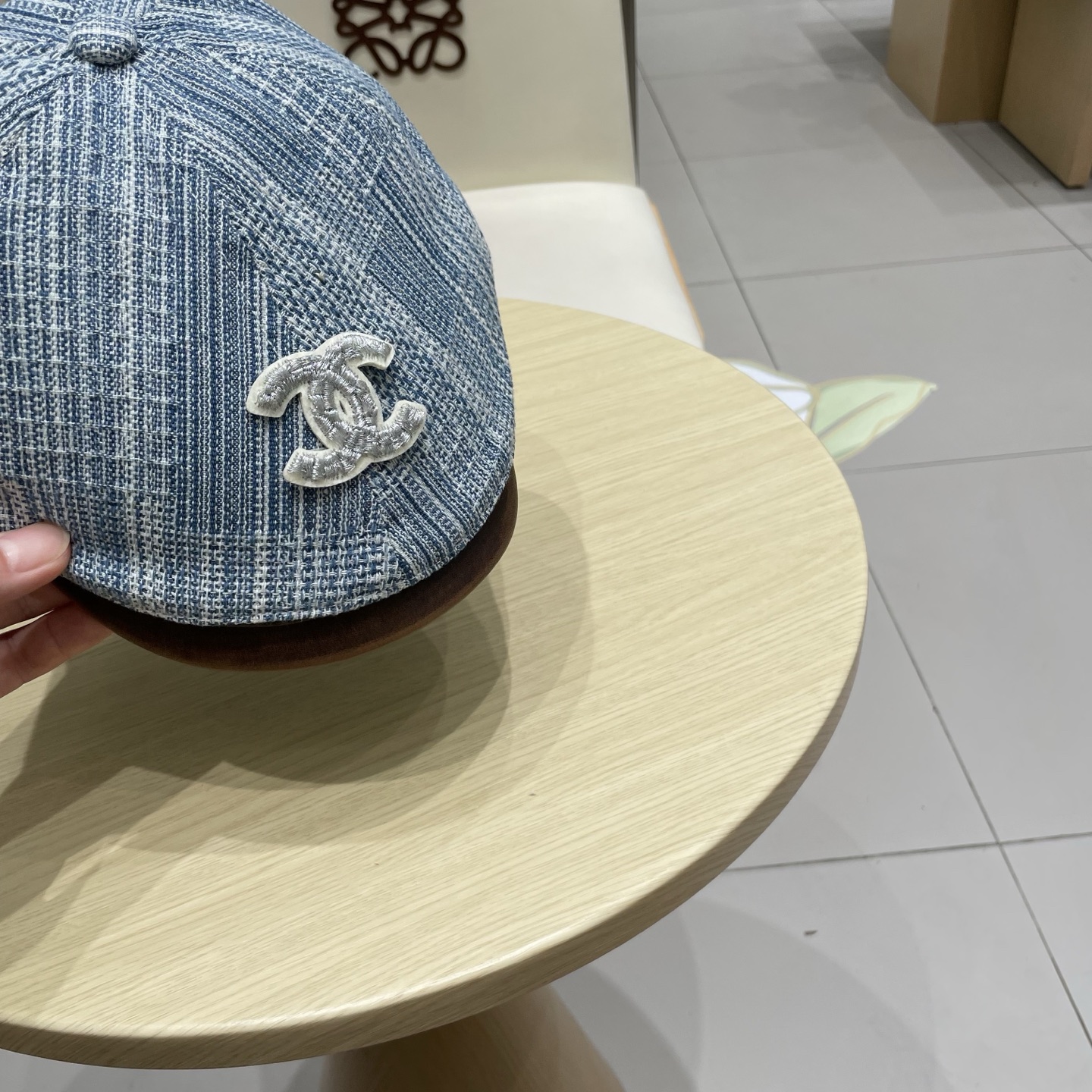  chanel香奈儿25秋冬新款复古文艺格纹前进帽时尚百搭八角帽英伦透气皮檐画家帽