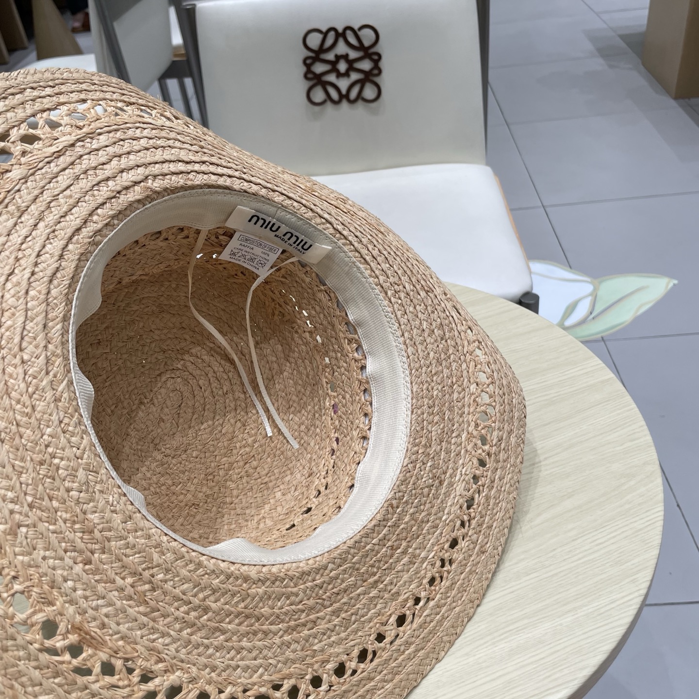  缪缪miumiu拉菲草帽，平顶礼帽，拉菲草制作，高端定制，头围57cm
