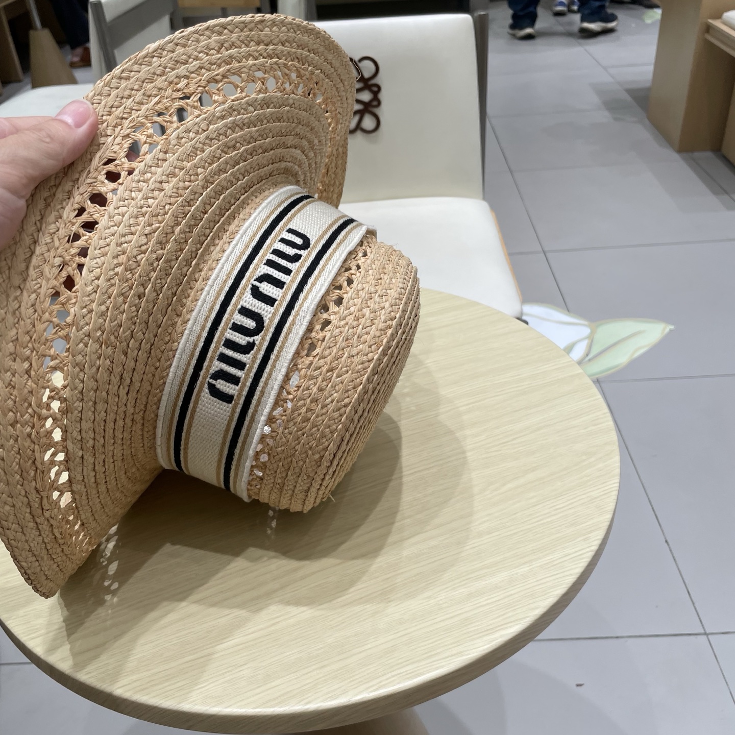  缪缪miumiu拉菲草帽，平顶礼帽，拉菲草制作，高端定制，头围57cm