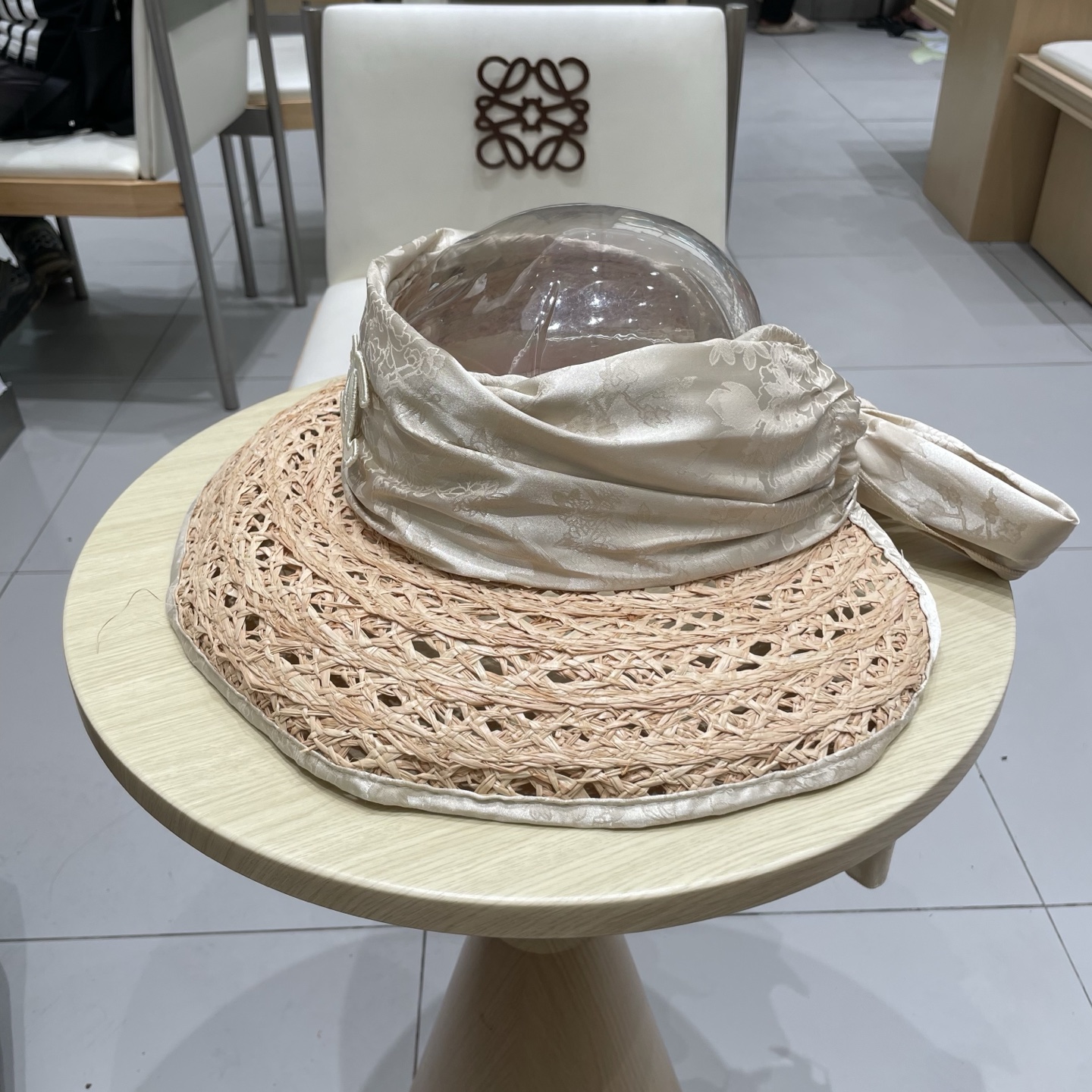  chanel2025年新款夏季帽子女遮阳防晒太阳帽夏季时尚网面透气蝴蝶结空顶