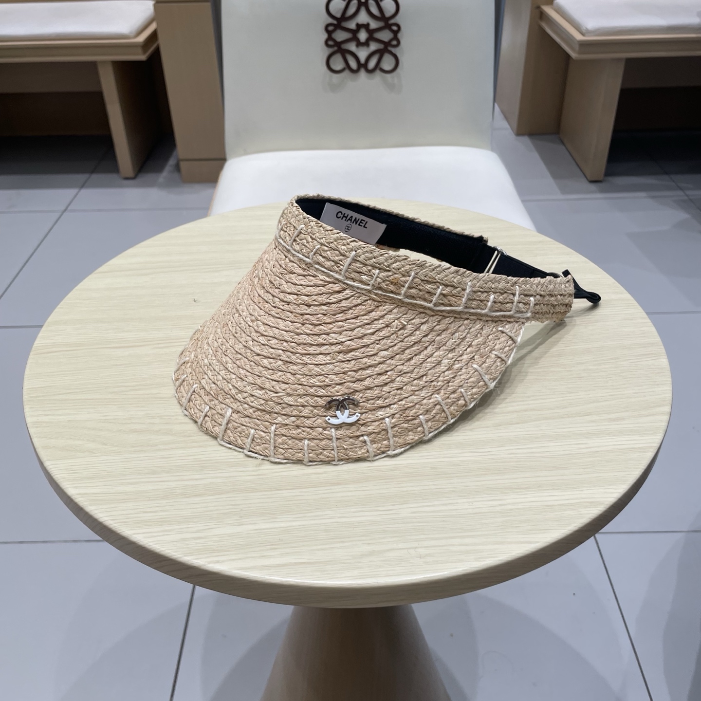  Chanel香奈儿拉菲草空顶帽，沙滩草帽，轻盈百搭，出行必备