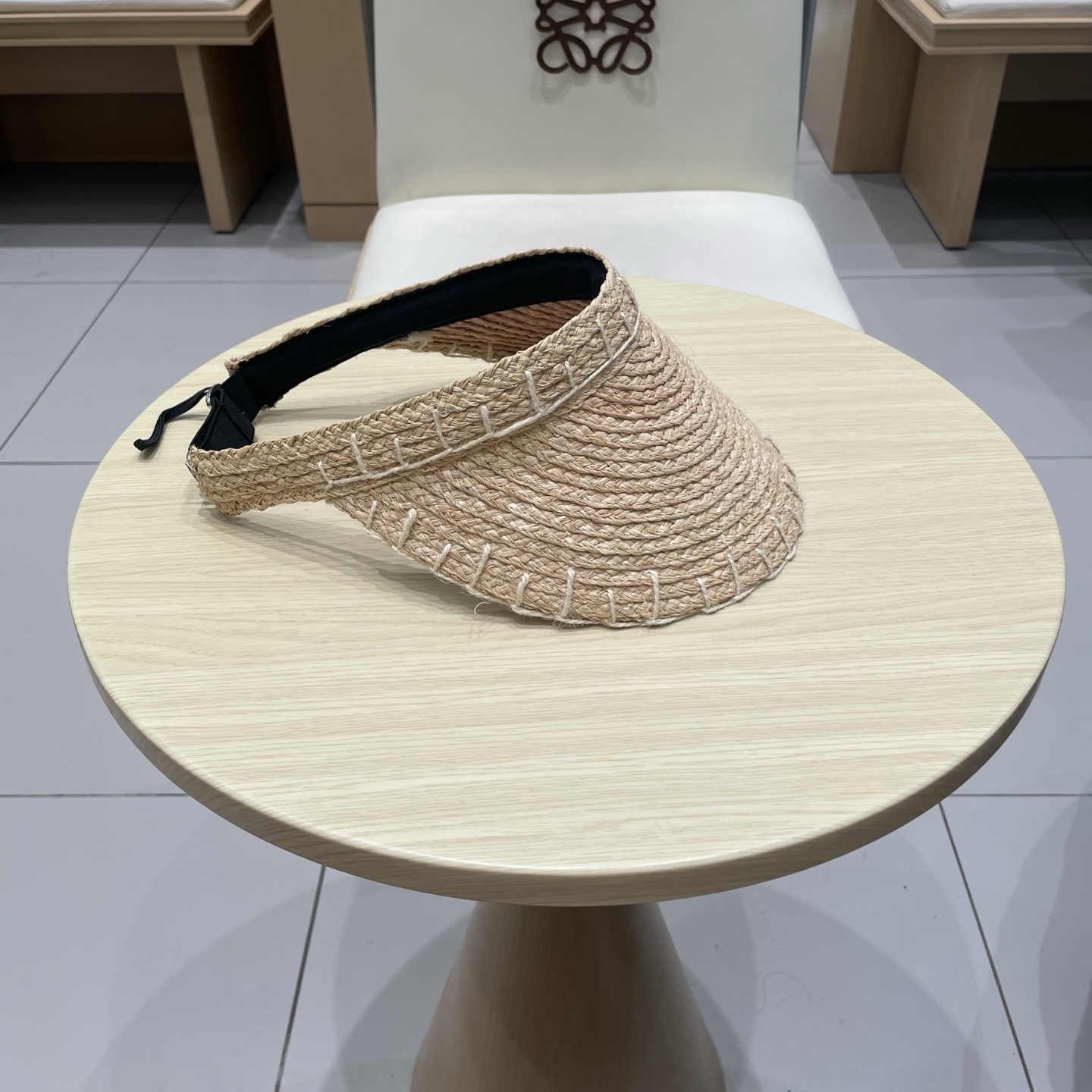  Chanel香奈儿拉菲草空顶帽，沙滩草帽，轻盈百搭，出行必备