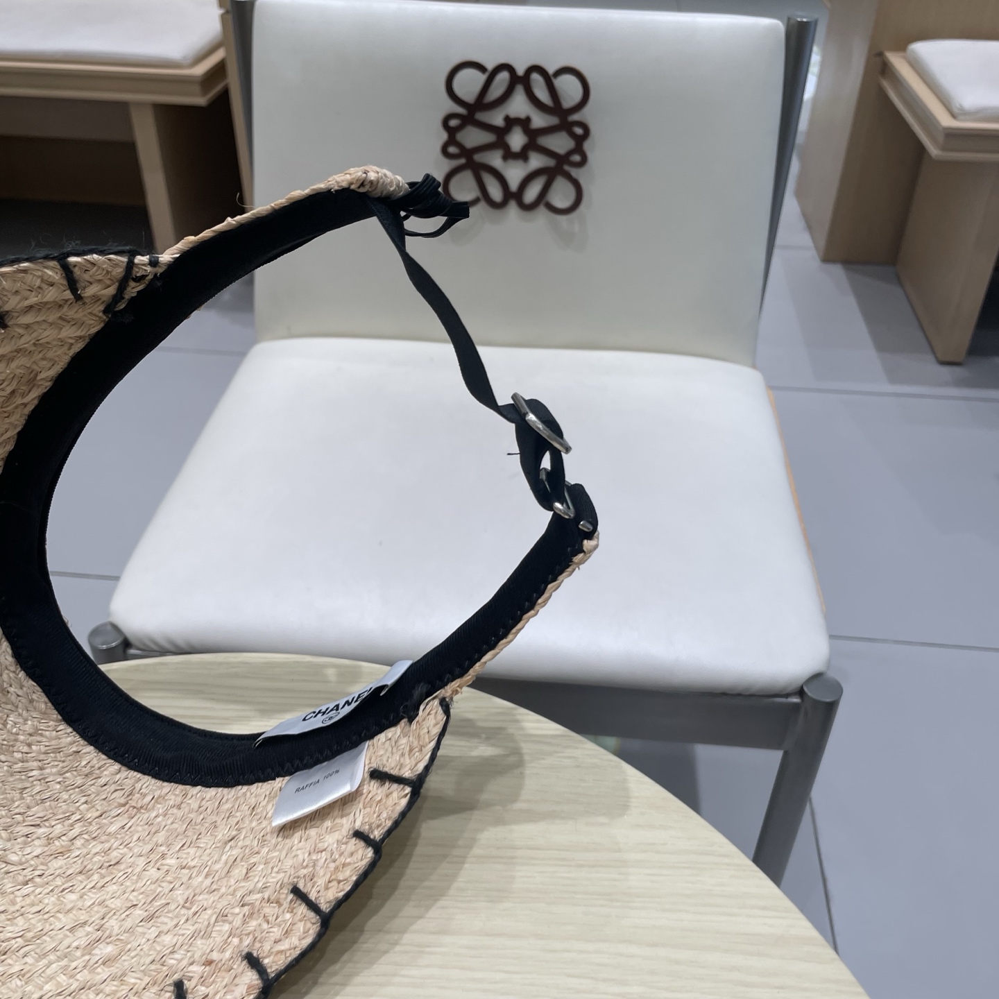  Chanel香奈儿拉菲草空顶帽，沙滩草帽，轻盈百搭，出行必备